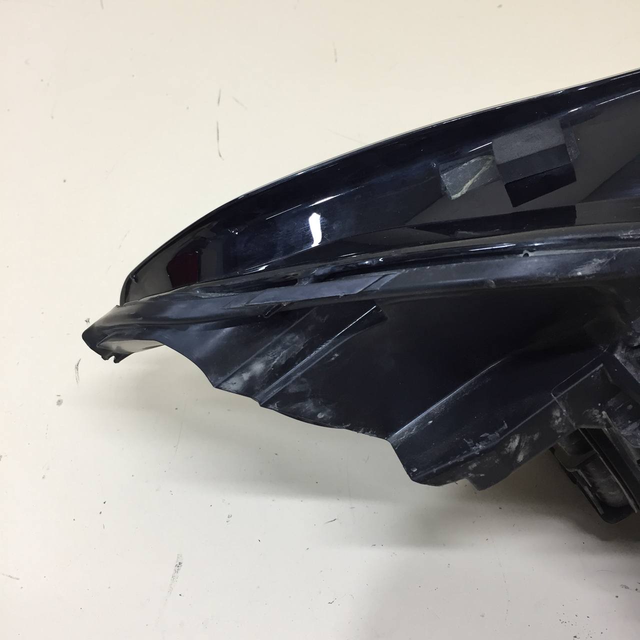 Фара правая Land Rover Discovery Sport 2014>