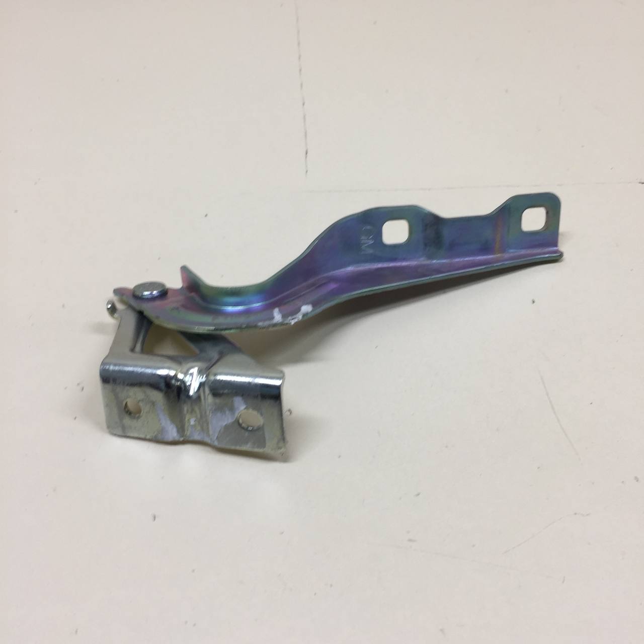 Петля капота левая Chevrolet Cobalt (T250) 2011-2015