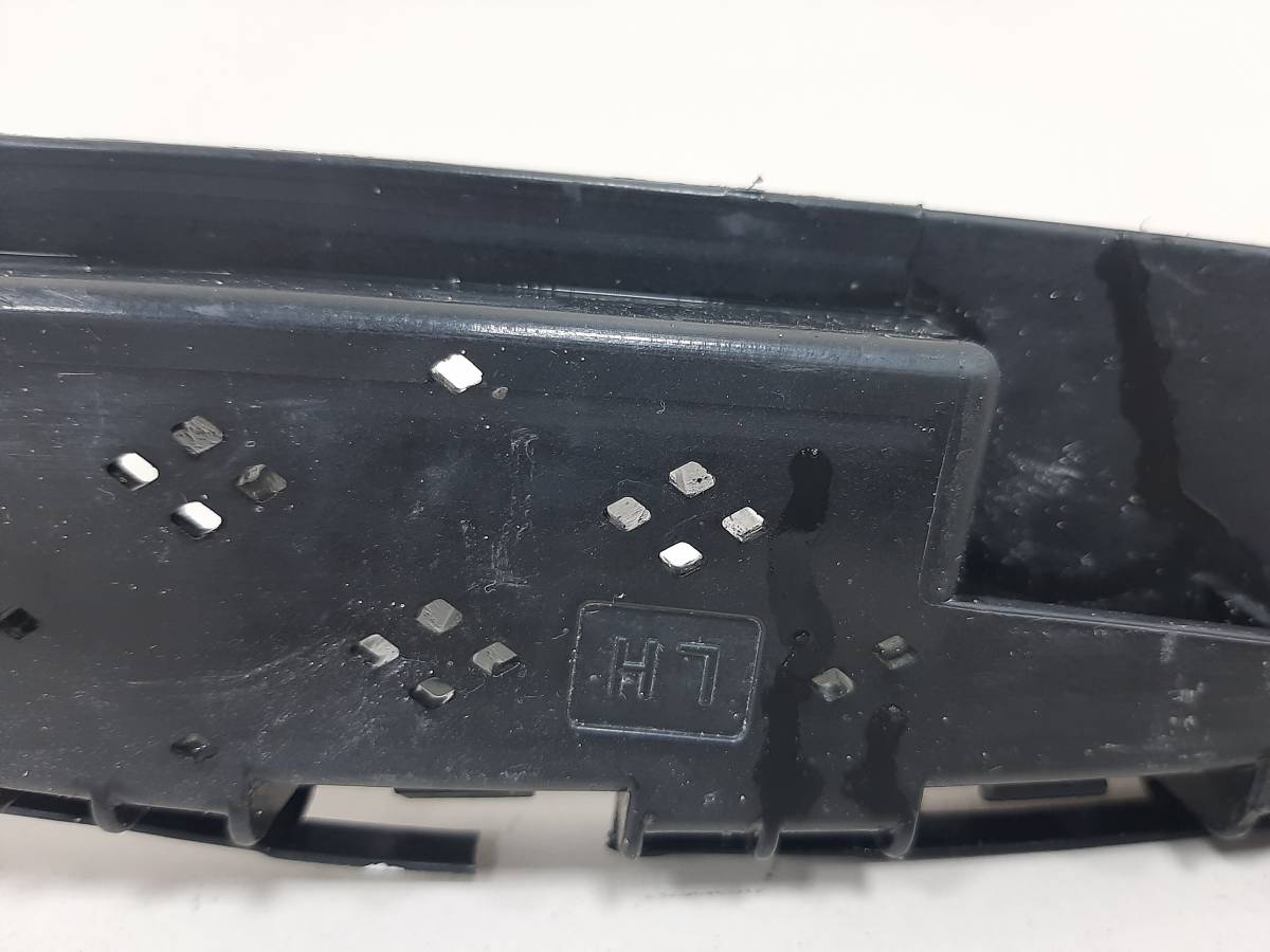 Кронштейн фар левый Subaru Impreza (G12) 2007-2012 Кронштейн фар левый Subaru Impreza (G12) 2007-2012