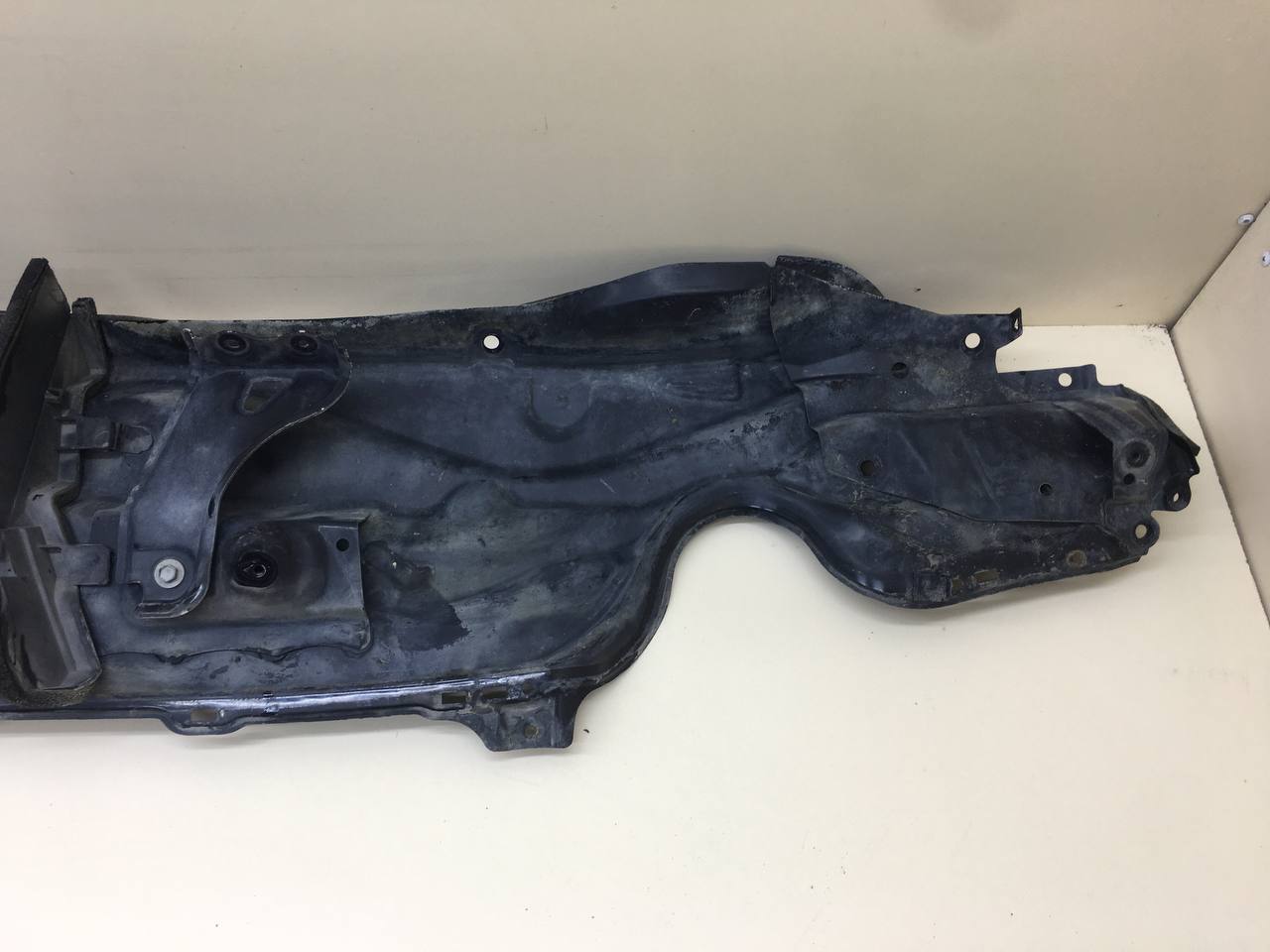 Водосток Toyota Auris (E150) 2006-2012