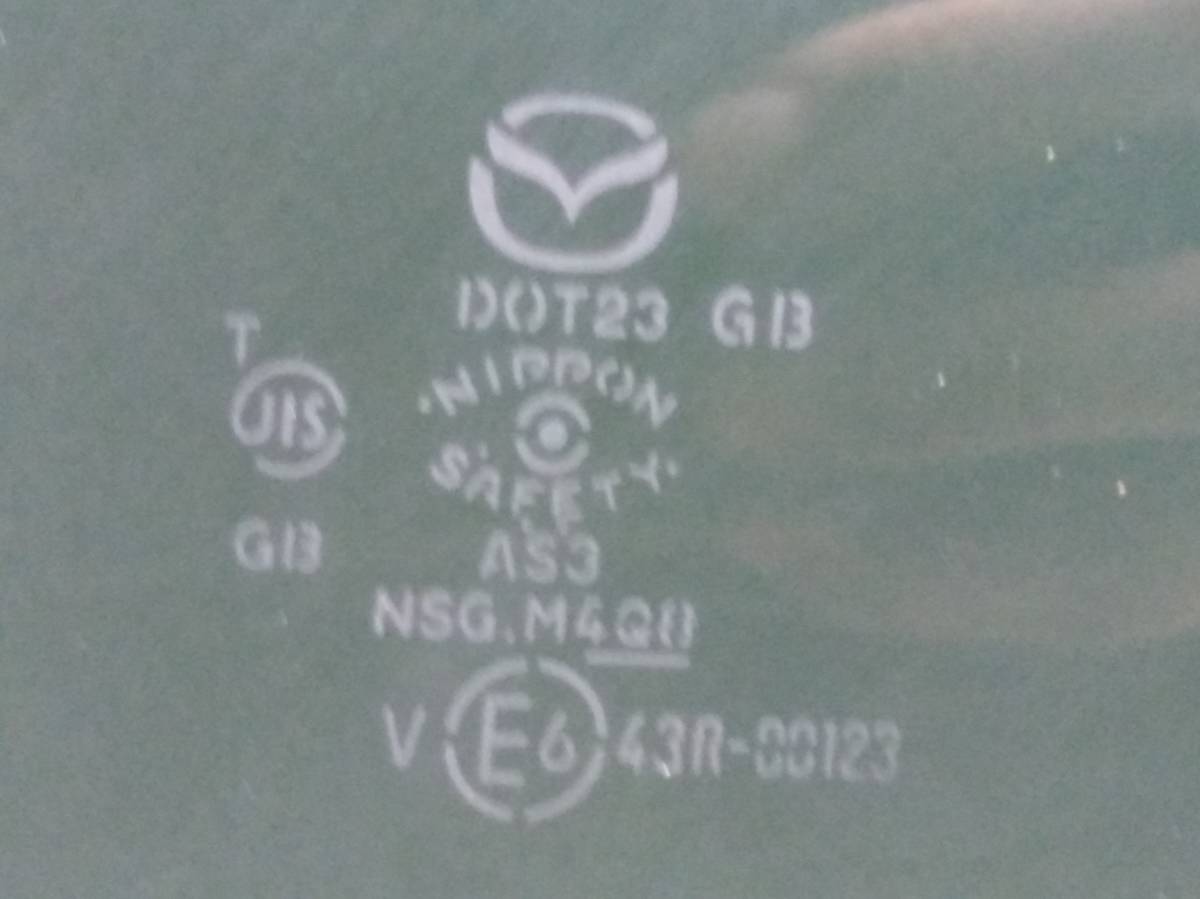 Стекло двери задней правой Mazda CX-7 (ER) 2006-2012