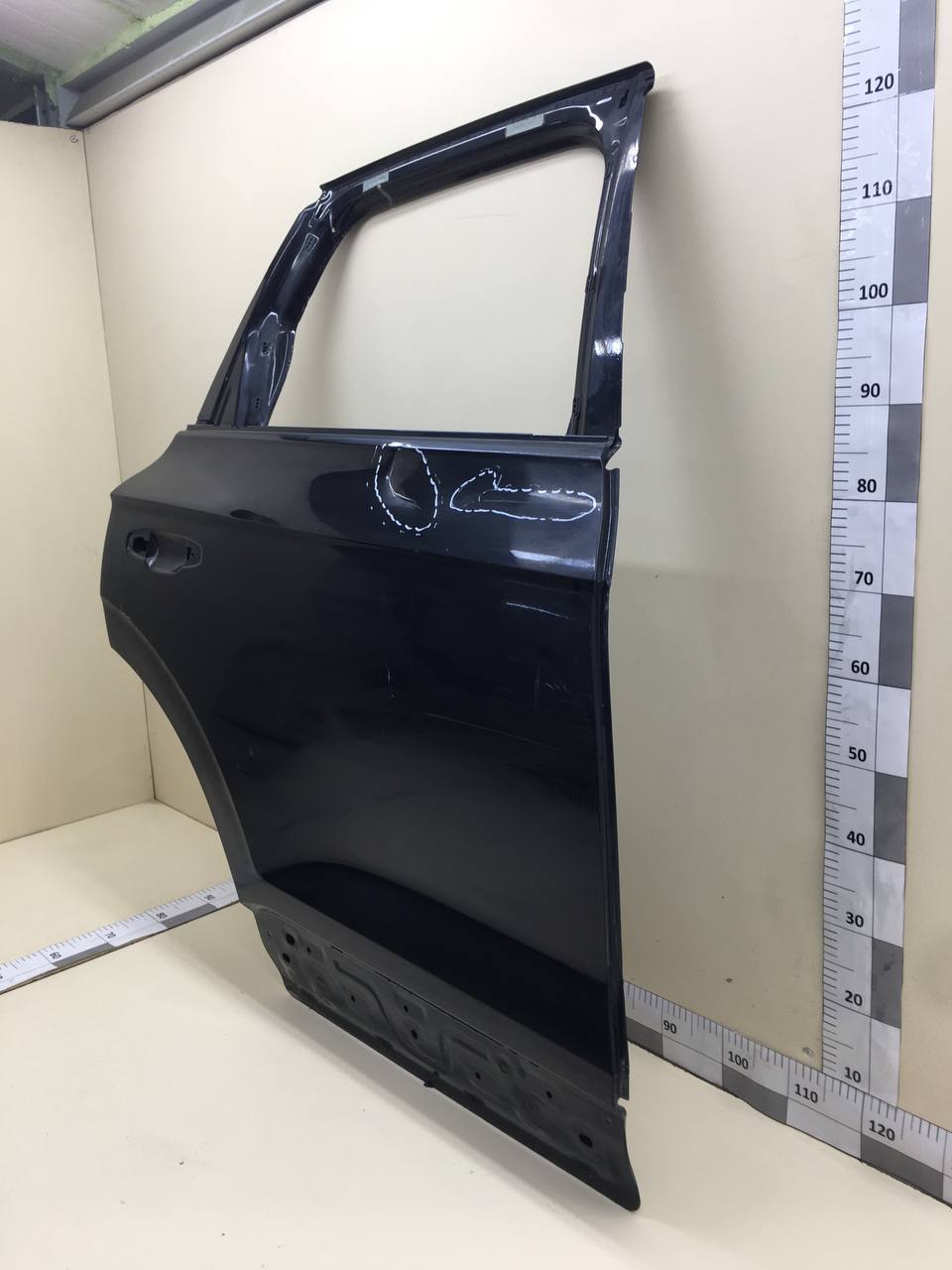 Дверь задняя правая Volkswagen Touareg (7P) 2010>