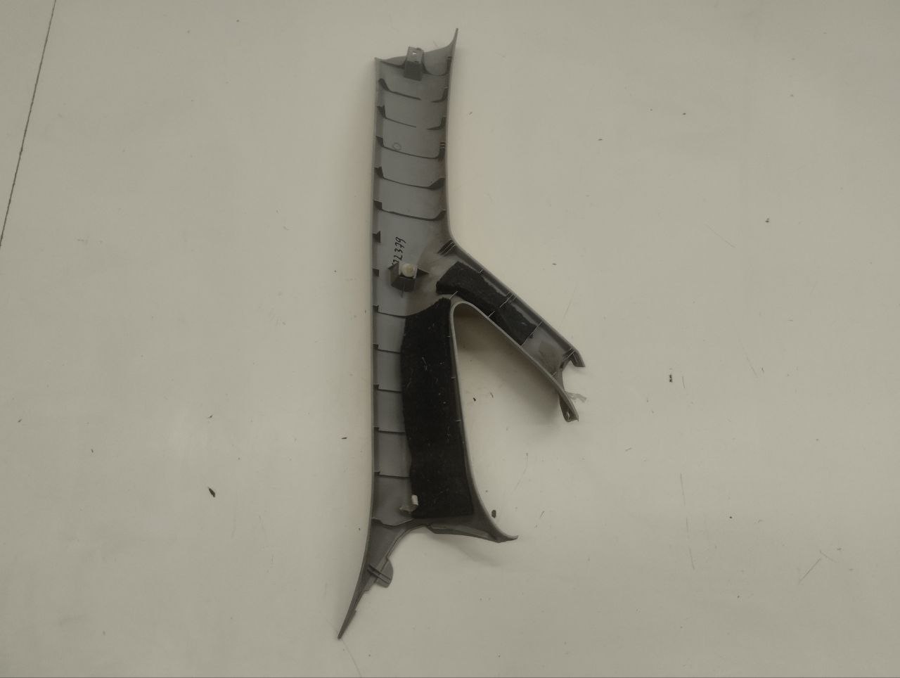 Обшивка стойки Toyota Auris (E150) 2006-2012