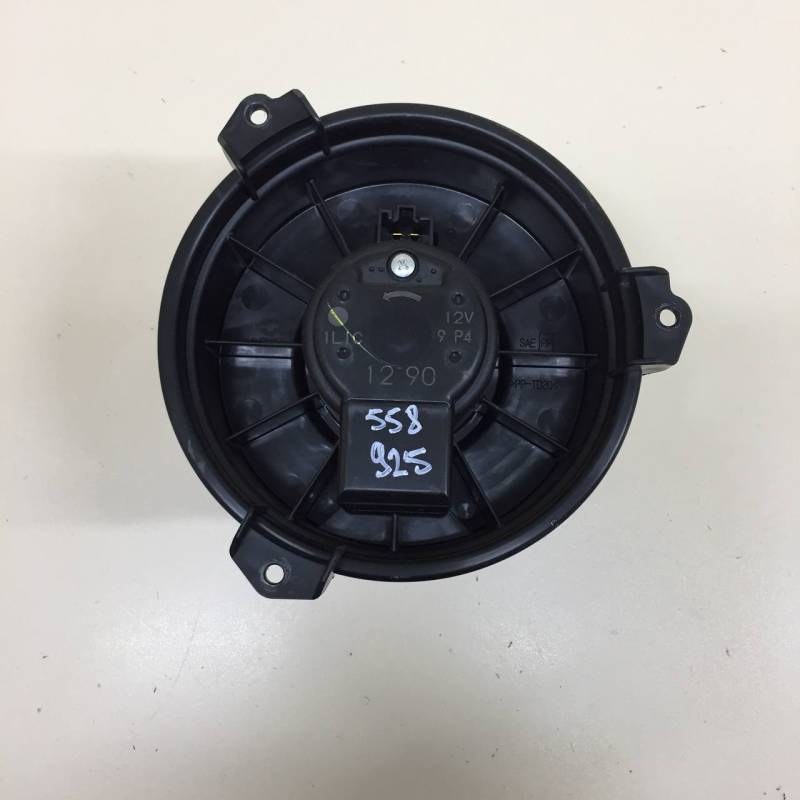 Моторчик отопителя Toyota Highlander (U40) 2007-2013 Моторчик отопителя Toyota Highlander (U40) 2007-2013