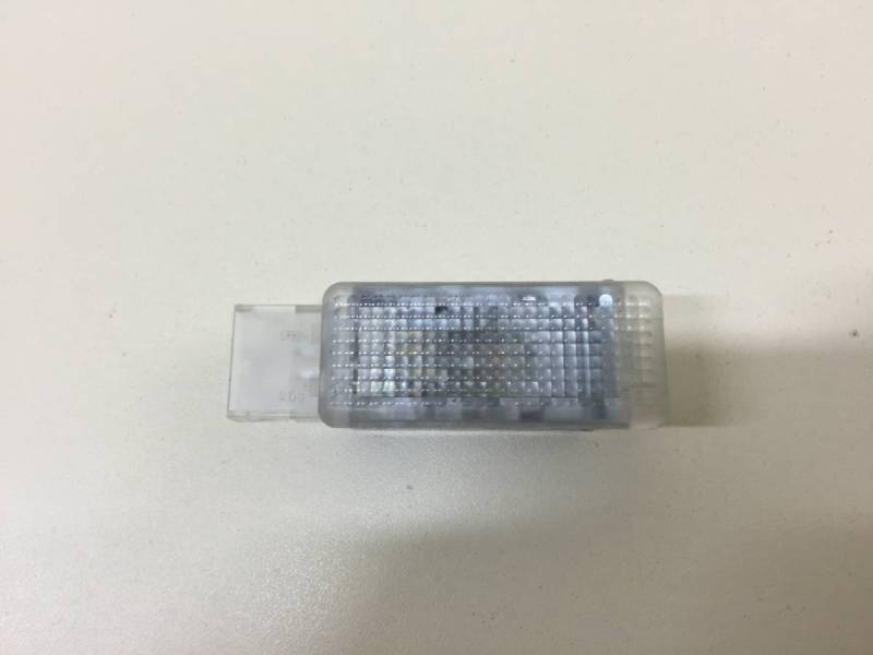 Фонарь подсветки двери Volkswagen Polo (MK5) 2011-2020