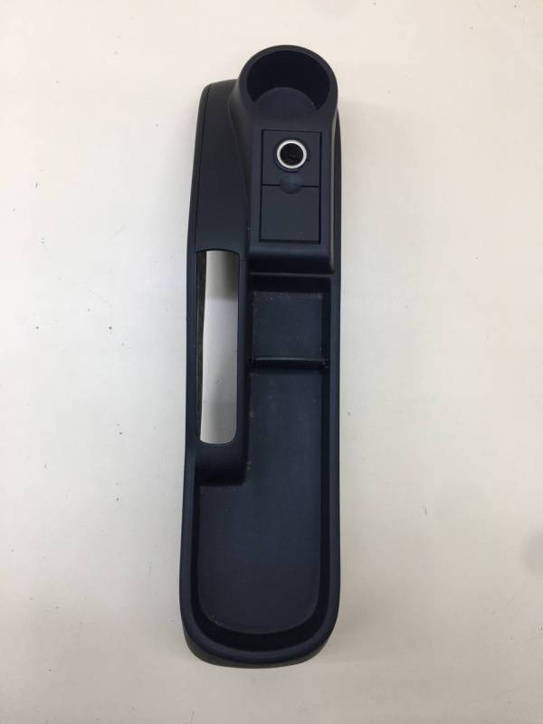 Консоль центральная Mazda Mazda 2 (DE) 2007-2014