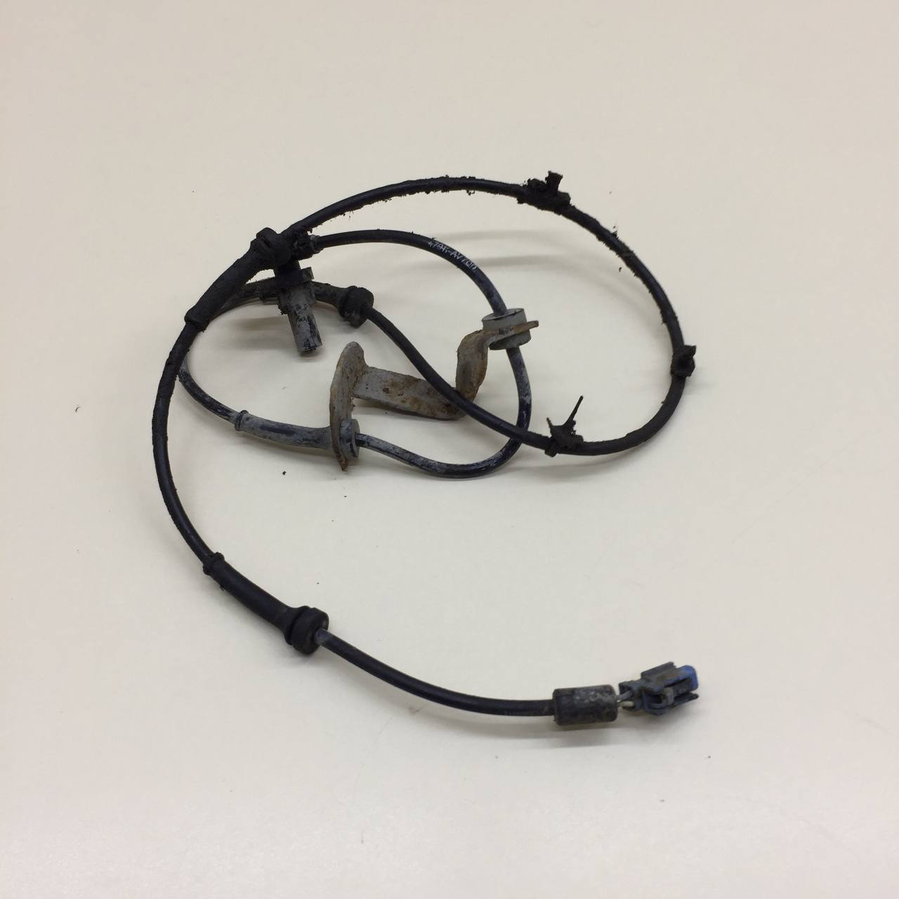 Датчик ABS передний левый Nissan Primera (P12) 2002-2007