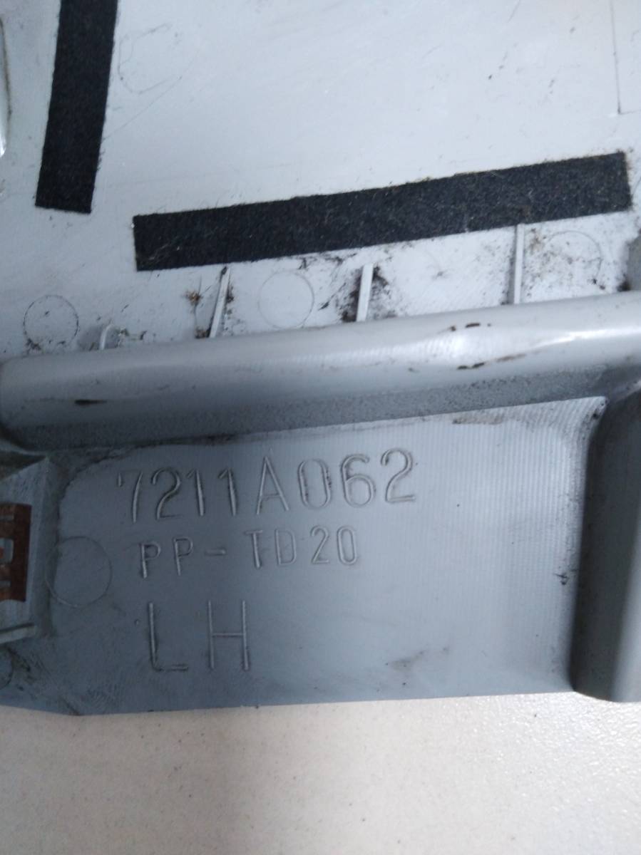 Обшивка стойки Mitsubishi Lancer X (CX, CY)  2007>