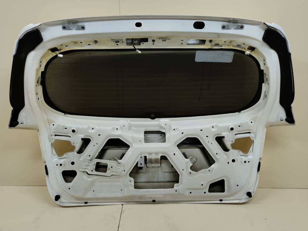 Дверь багажника со стеклом Kia Sorento (UM) 2015>