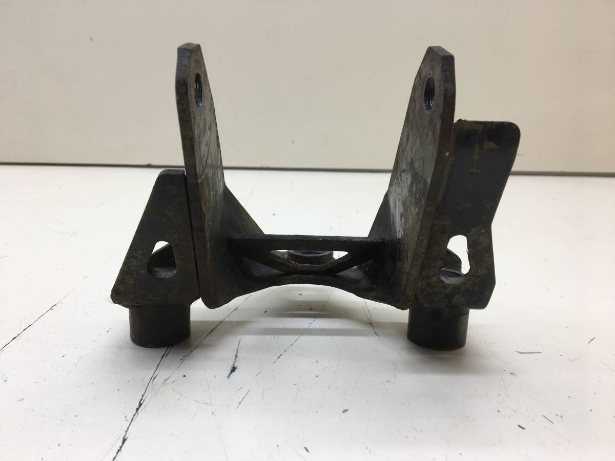 Кронштейн КПП Mazda Mazda 6 (GG) 2002-2007