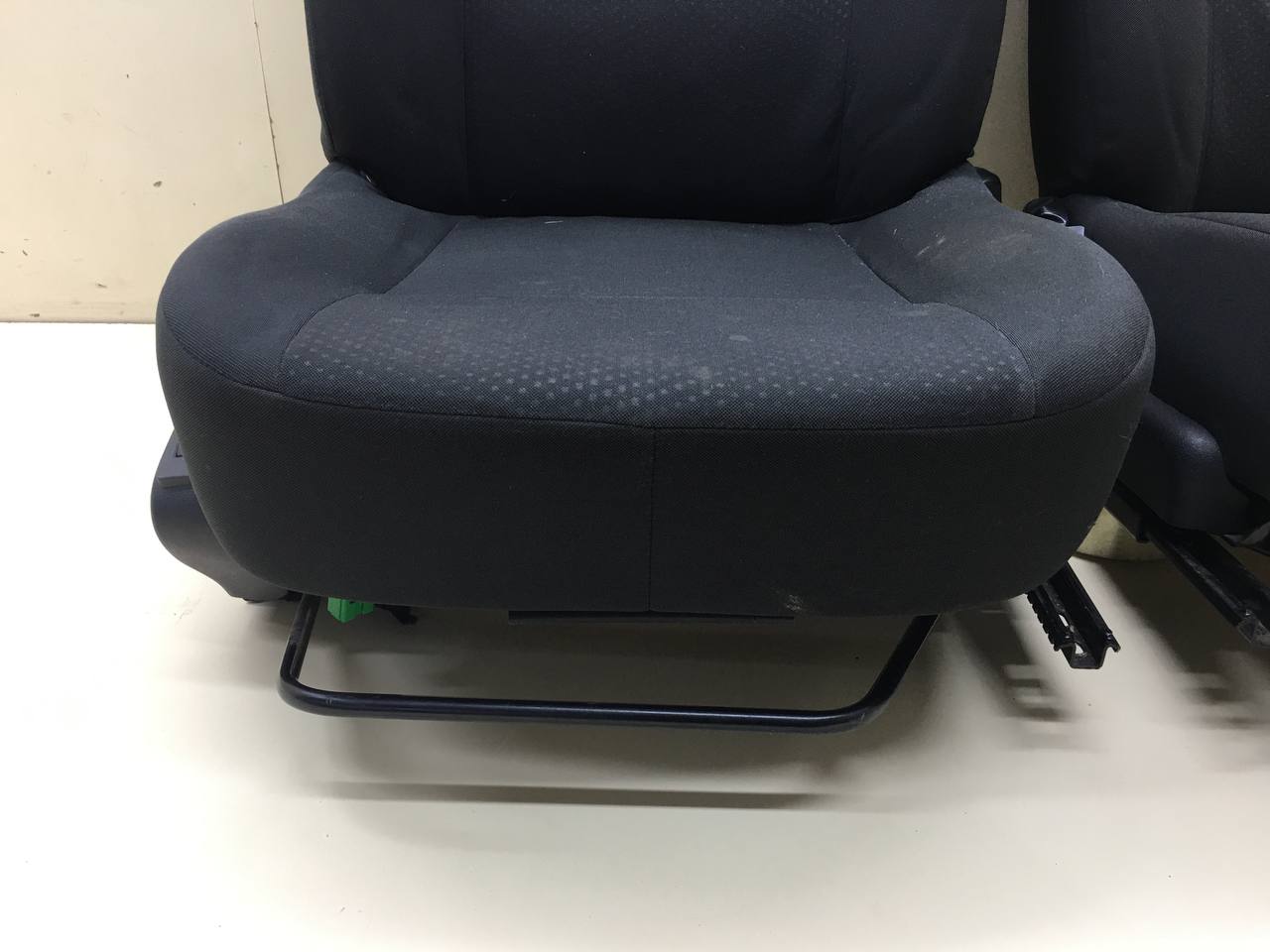 Сиденье (комплект) Nissan Almera 3 (G11, G15) 2012> Сиденье (комплект) Nissan Almera 3 (G11, G15) 2012>
