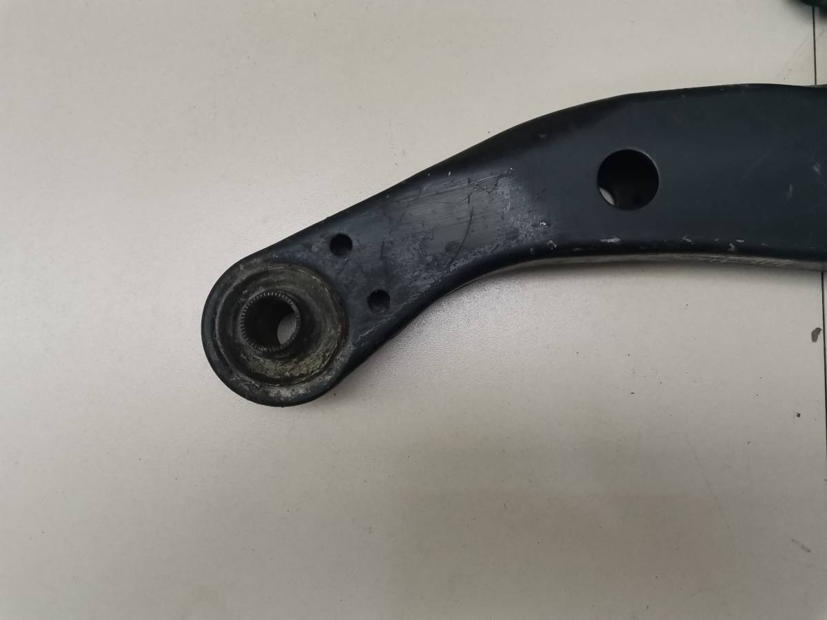 Рычаг передний правый Toyota Corolla E100 1991-1996 Рычаг передний правый Toyota Corolla E100 1991-1996