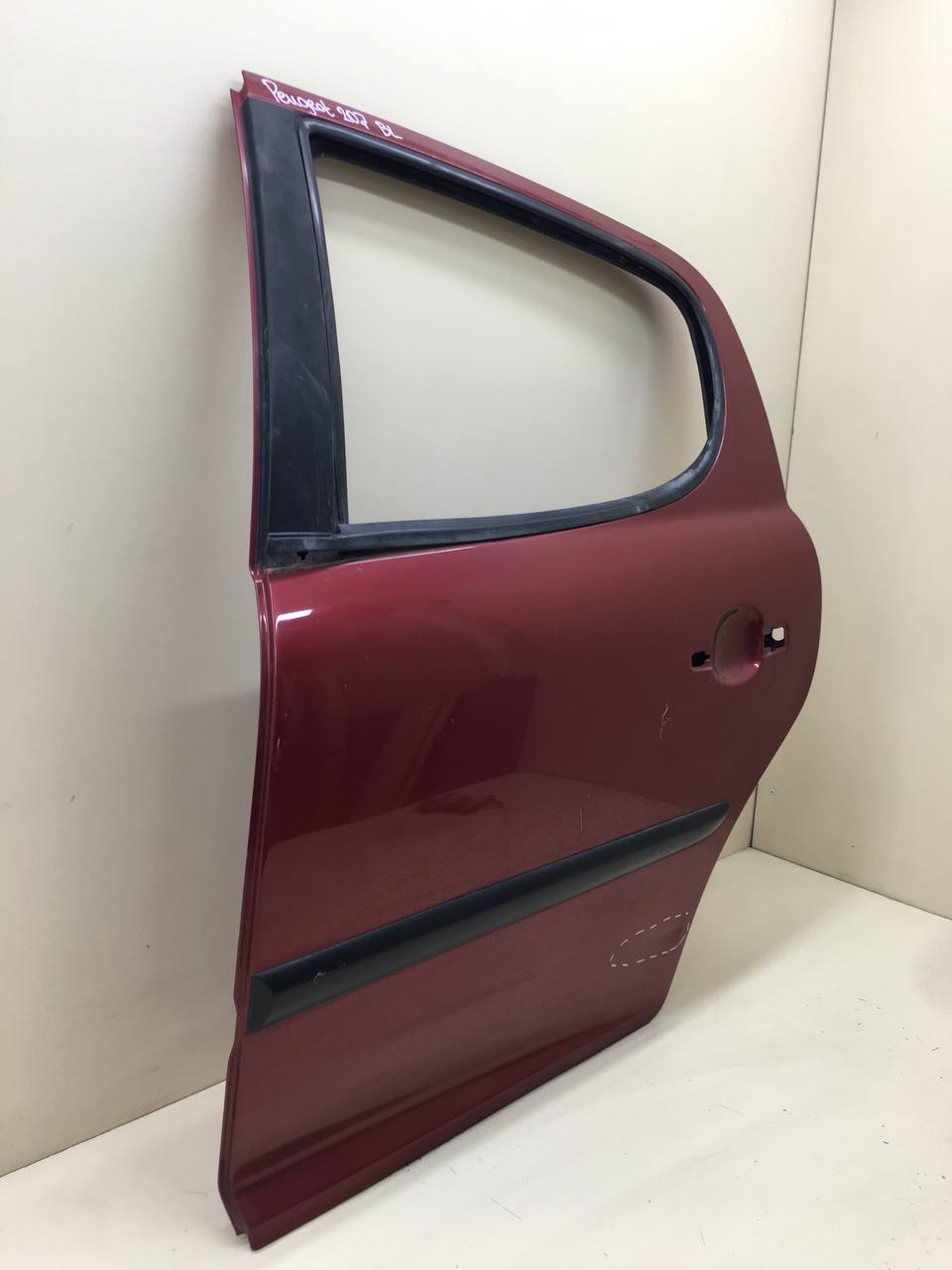 Дверь задняя левая Peugeot 207 2006-2013