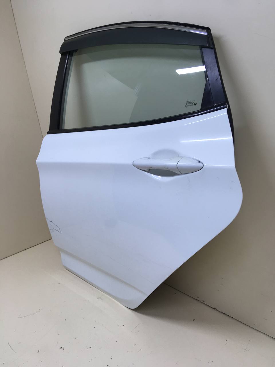 Дверь задняя левая Hyundai Solaris (RB) 2010-2017 Дверь задняя левая Hyundai Solaris (RB) 2010-2017