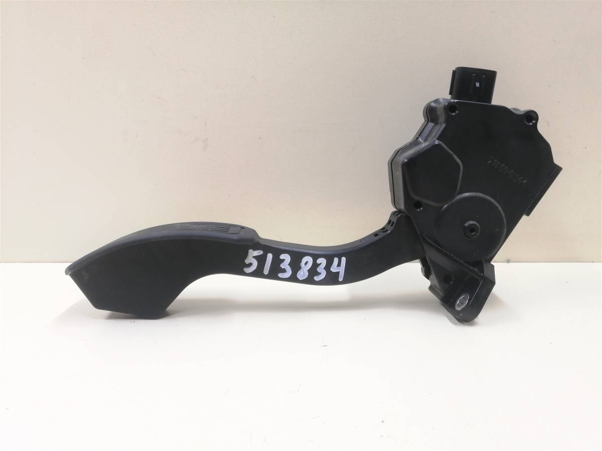 Педаль газа Toyota Corolla E150 2006-2013 Педаль газа Toyota Corolla E150 2006-2013
