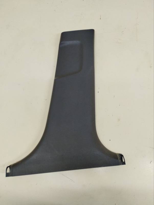 Обшивка стойки Hyundai Sonata 6 (YF) 2010-2014 Обшивка стойки Hyundai Sonata 6 (YF) 2010-2014
