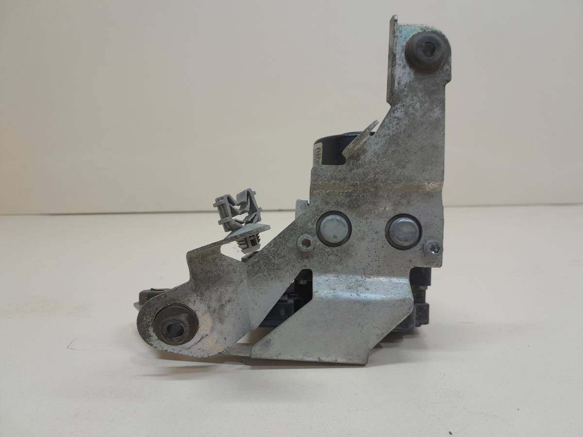 Блок ABS (насос) Renault Megane (3) 2009-2016 Блок ABS (насос) Renault Megane (3) 2009-2016