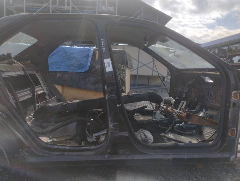 Порог со стойкой правый Renault Logan (1) 2005-2014