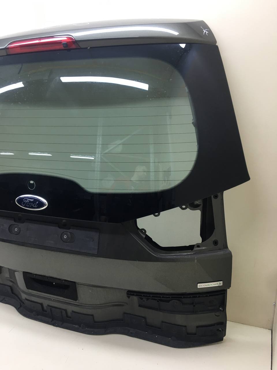 Дверь багажника со стеклом Ford Galaxy 2006-2015