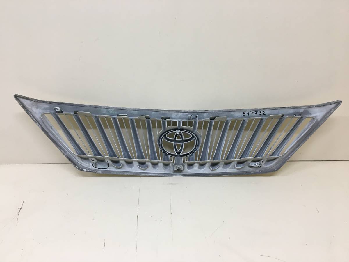 Решетка радиатора Toyota Harrier (U30) 2003-2013