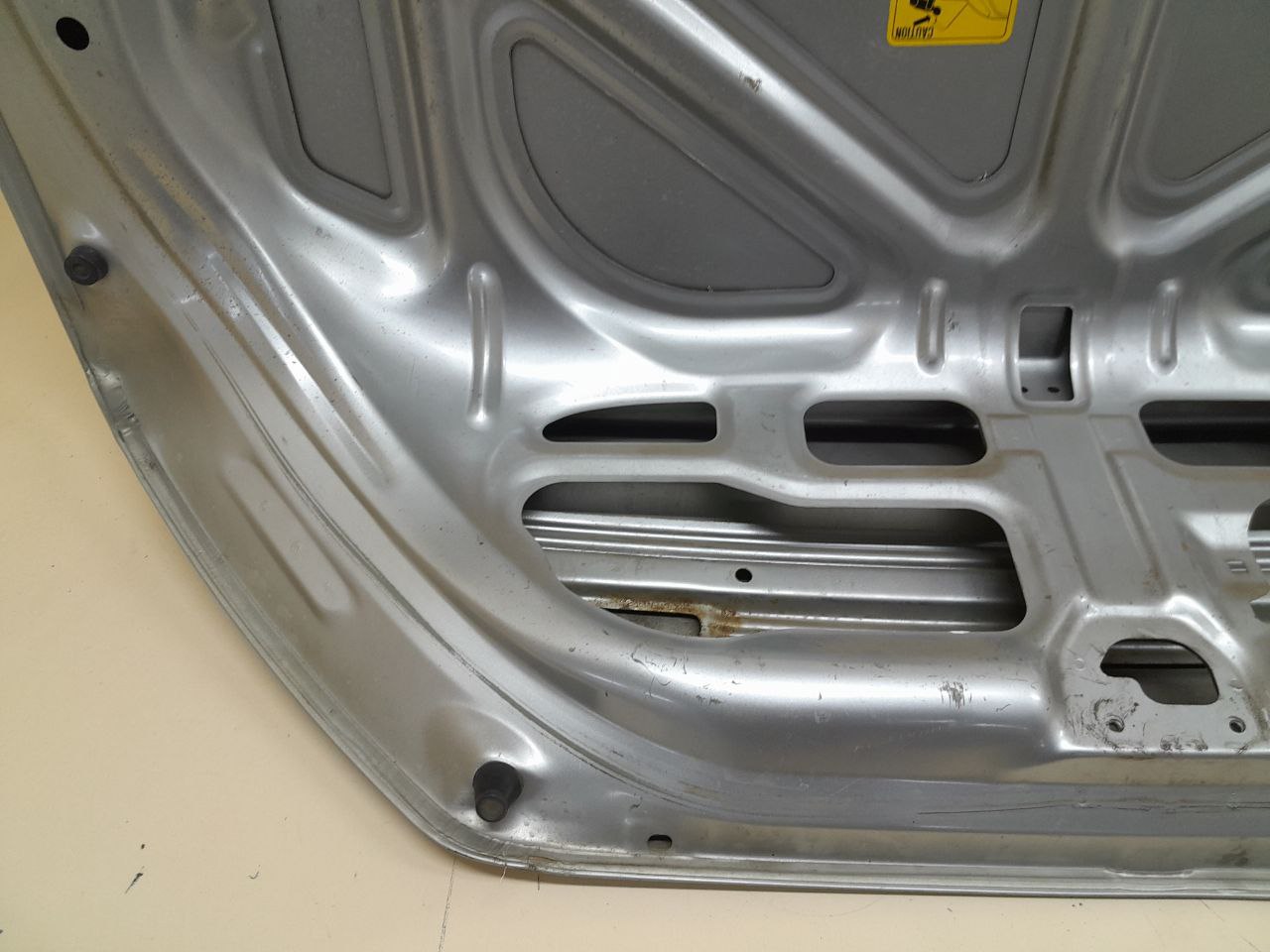 Крышка багажника Kia Sephia 2001-2004 Крышка багажника Kia Sephia 2001-2004
