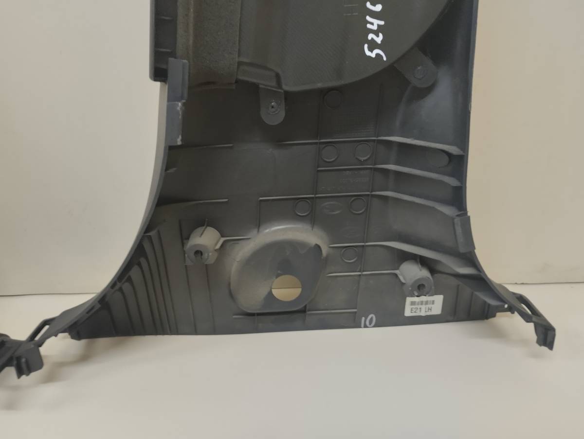 Обшивка стойки Hyundai ix55 2007-2013 Обшивка стойки Hyundai ix55 2007-2013