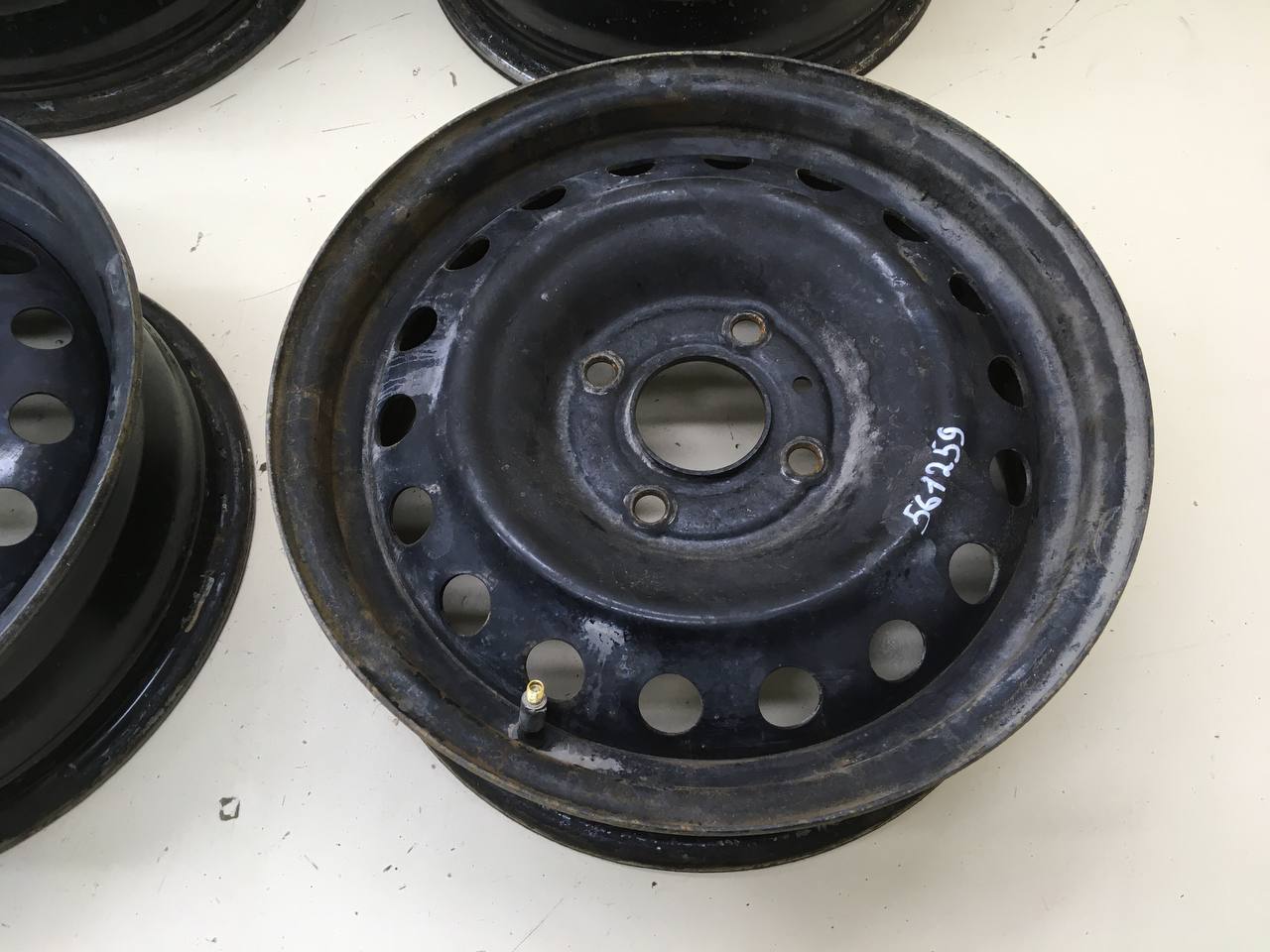 Диски к-кт R15 Штампованные