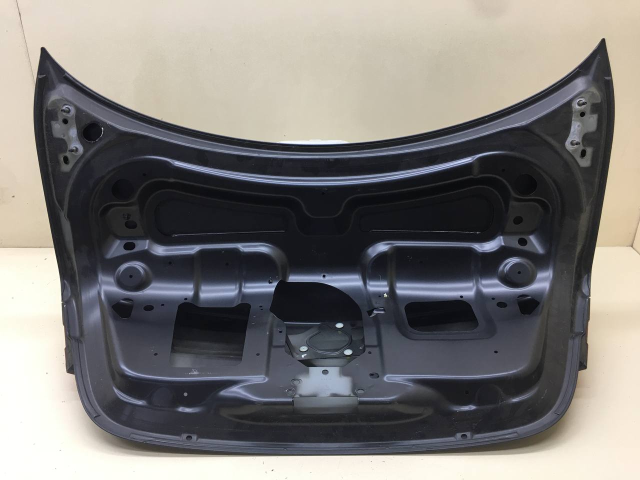 Крышка багажника Jaguar XF 2007-2015