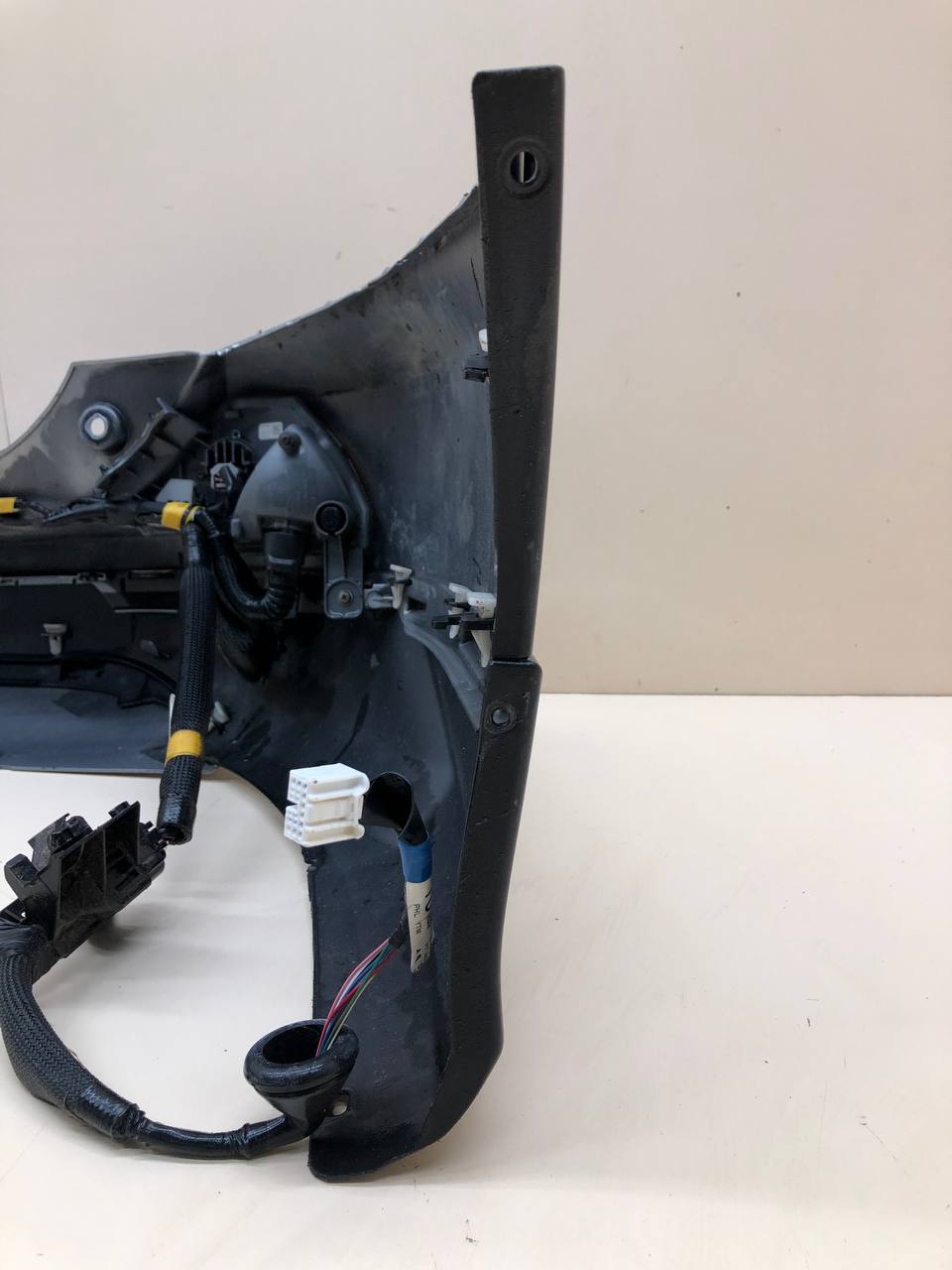 Бампер задний Toyota Rav 4 (XA40) 2013-2019 Бампер задний Toyota Rav 4 (XA40) 2013-2019