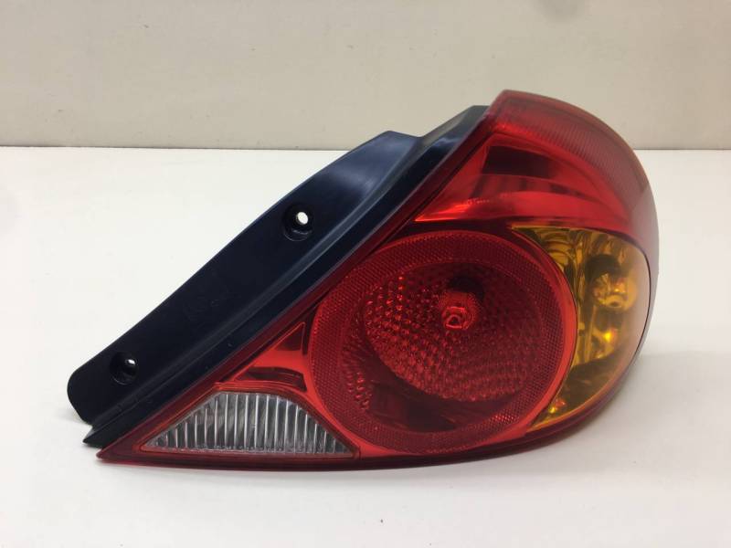 Фонарь задний правый Kia Spectra (SD) 2004-2011
