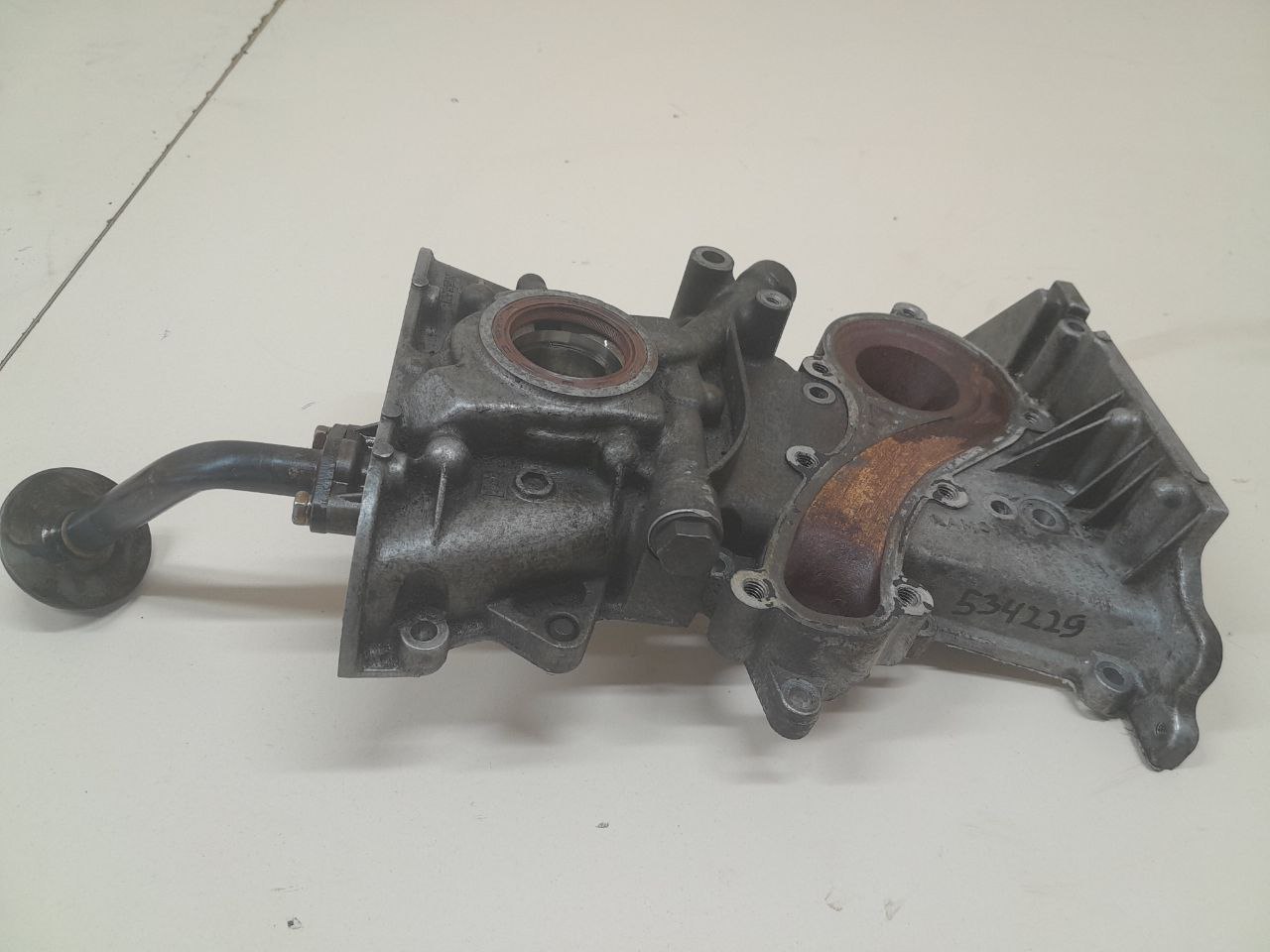 Крышка двигателя передняя Nissan Almera Classic (B10) 2006-2013 Крышка двигателя передняя Nissan Almera Classic (B10) 2006-2013