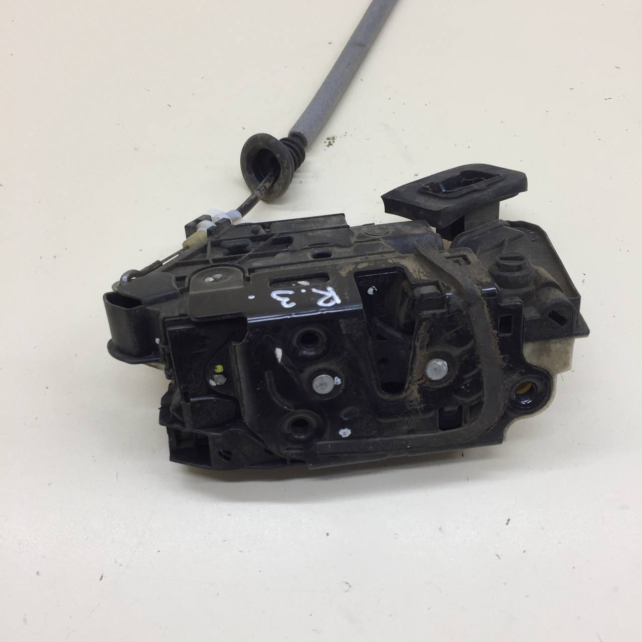 Замок двери задней правой Volkswagen Polo (MK5) 2011-2020