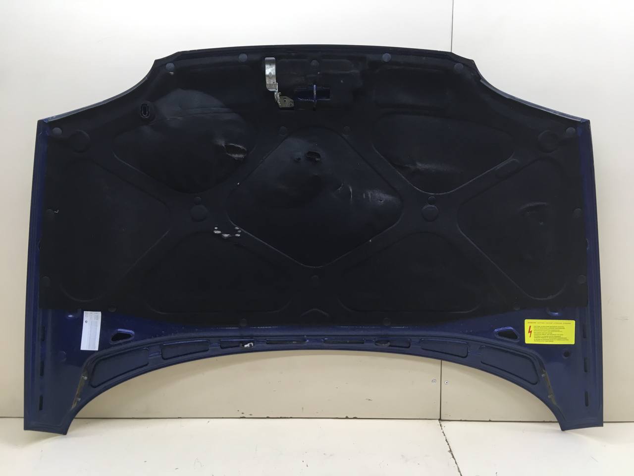 Капот Chevrolet Niva 2009-2020 Капот Chevrolet Niva 2009-2020
