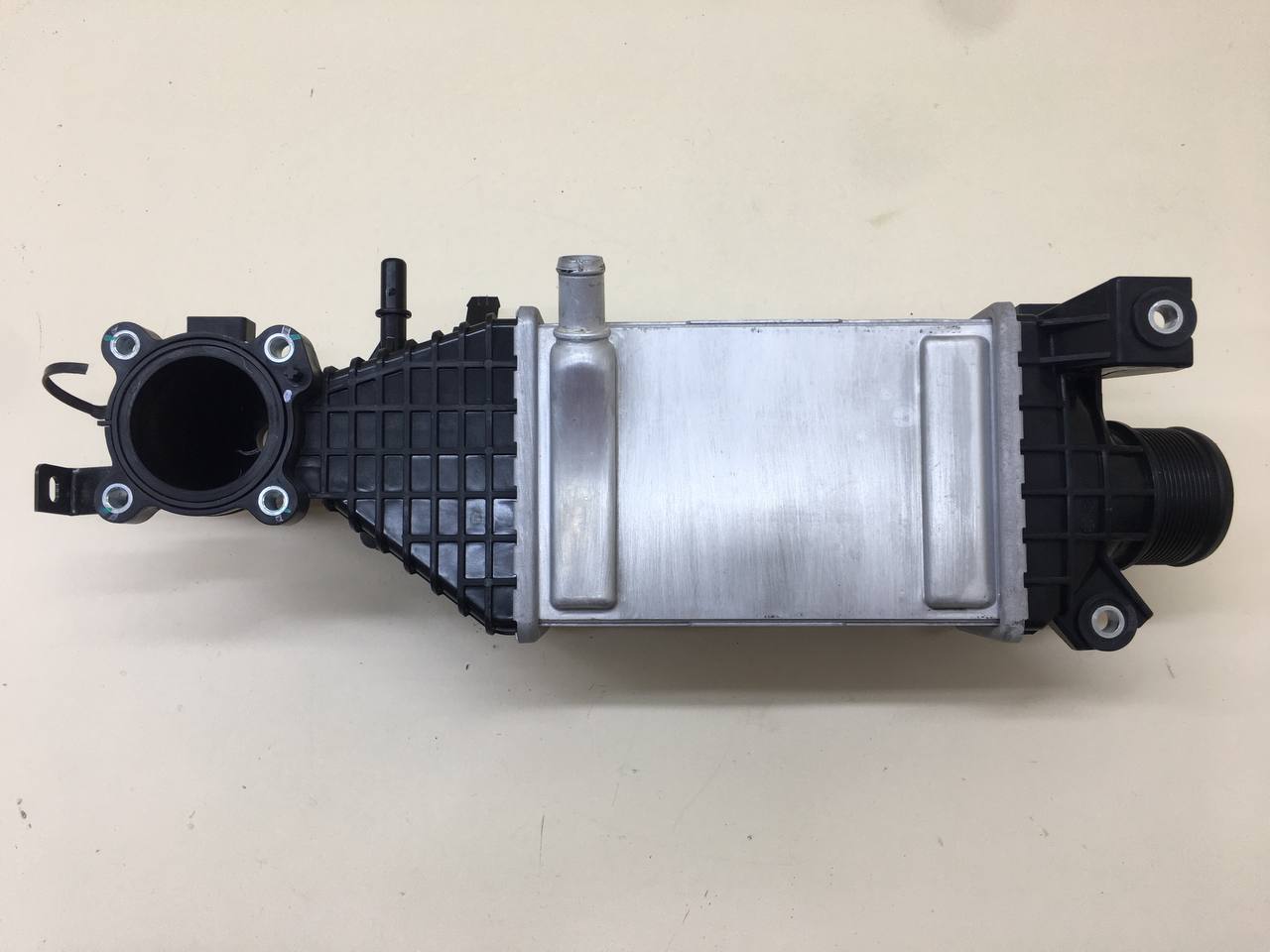 Интеркулер Changan UNI-K 2020>