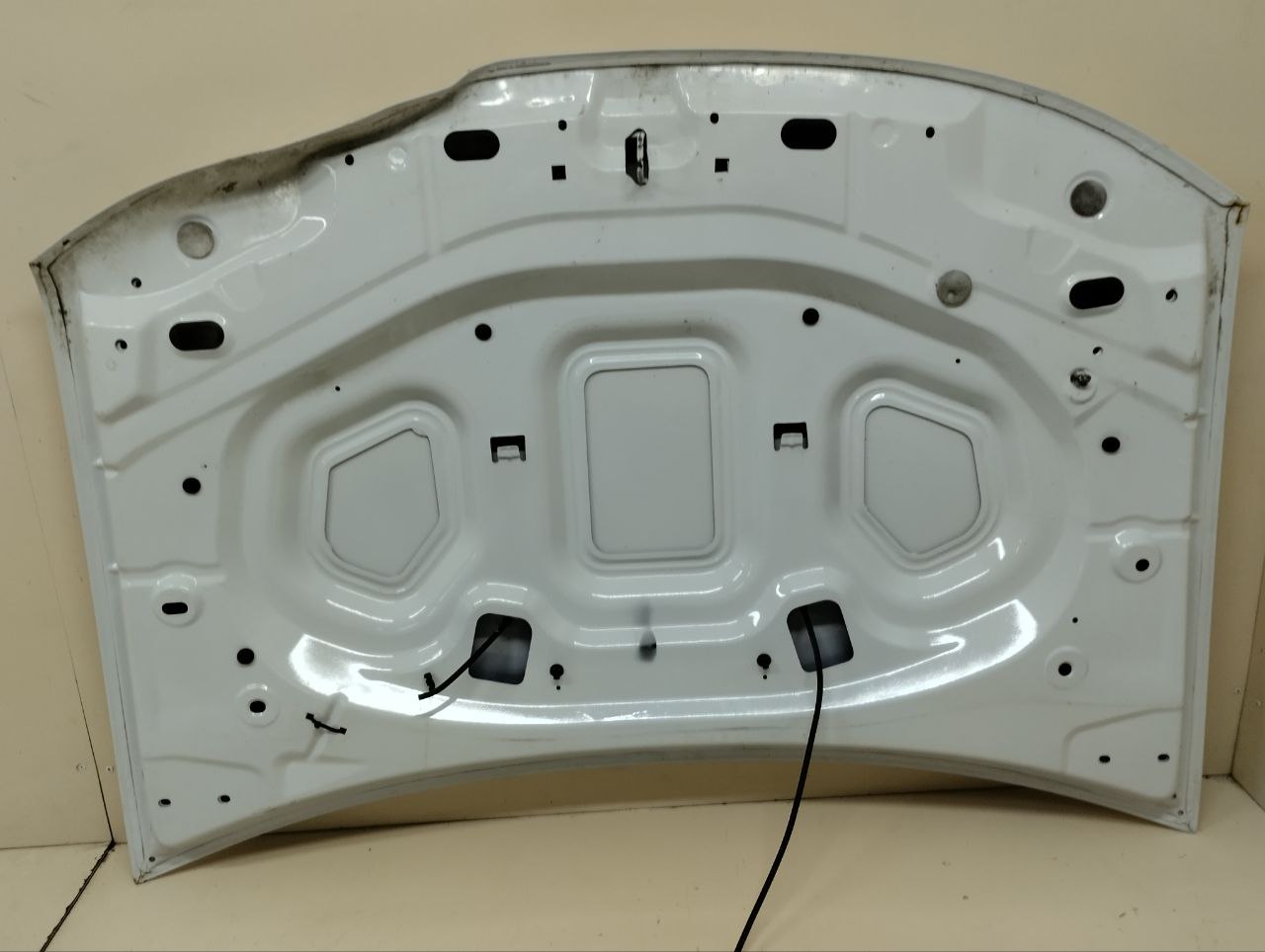 Капот Renault Duster (HSA, HSM) 2012> Капот Renault Duster (HSA, HSM) 2012>