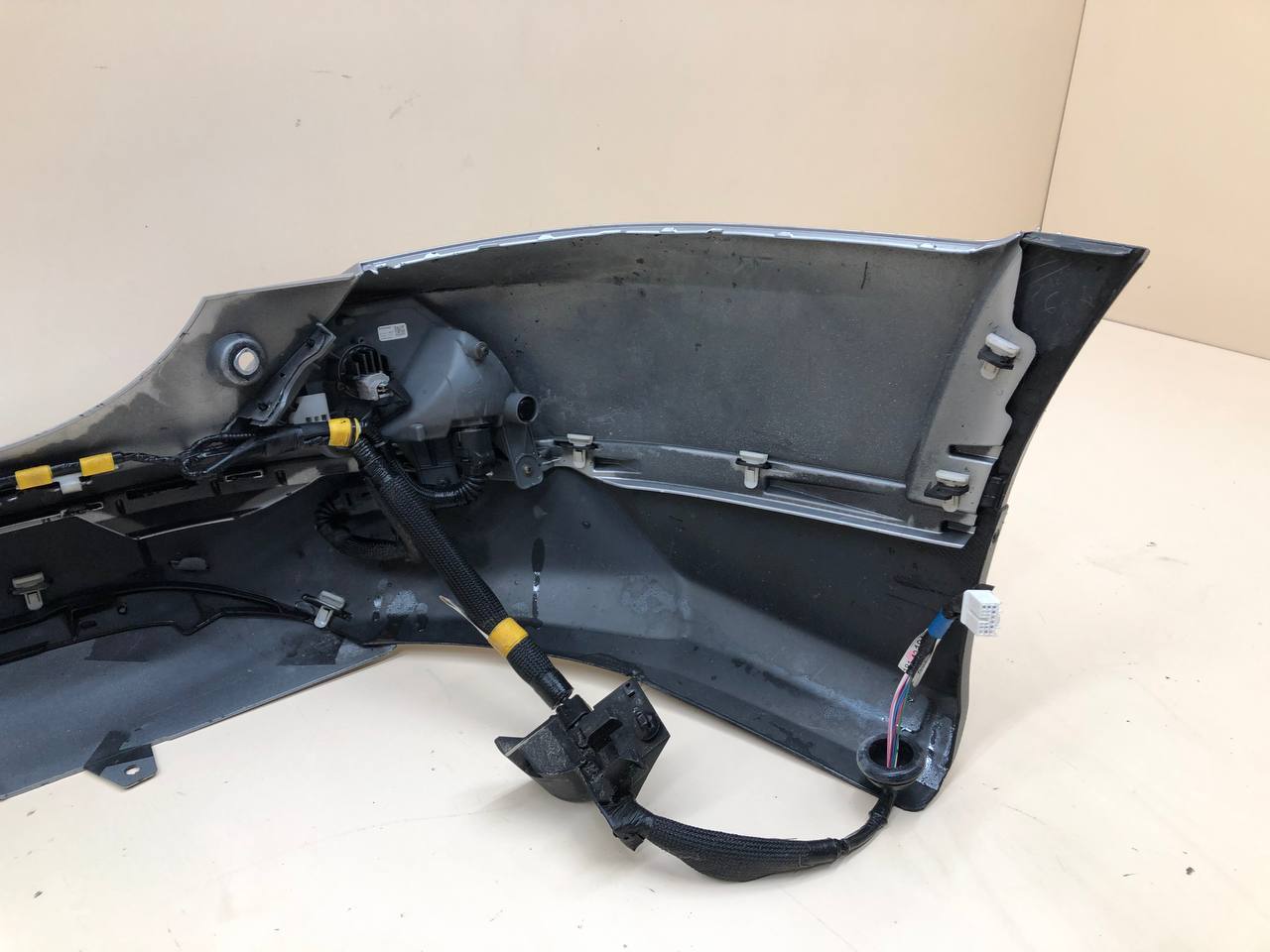 Бампер задний Toyota Rav 4 (XA40) 2013-2019 Бампер задний Toyota Rav 4 (XA40) 2013-2019