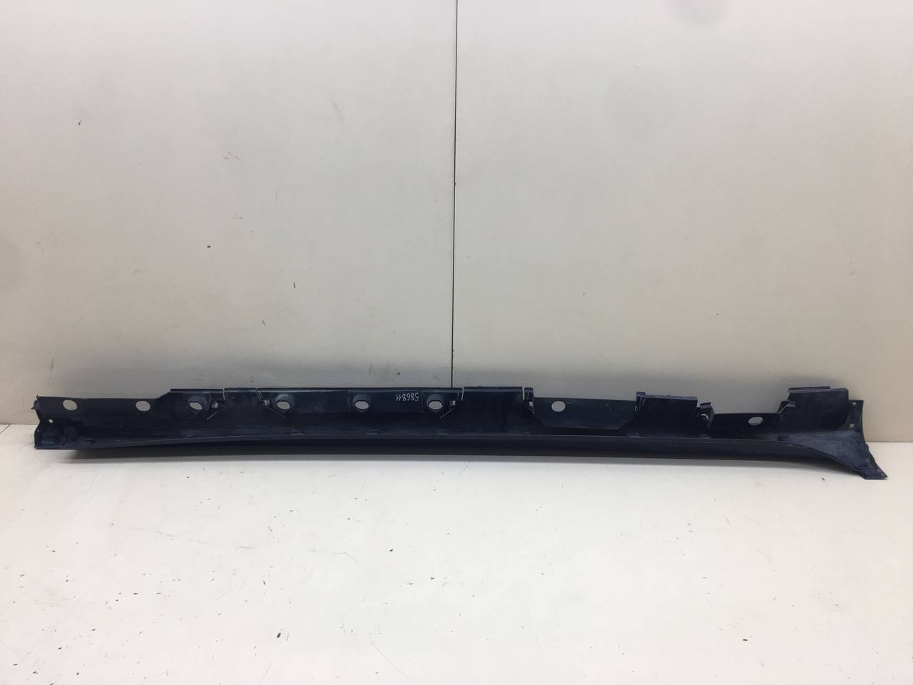 Накладка на порог (наружная) Toyota Camry (XV70) 2017> Накладка на порог (наружная) Toyota Camry (XV70) 2017>