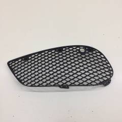 Решетка в бампер левая Mercedes-Benz C-Class (W205) 2014>