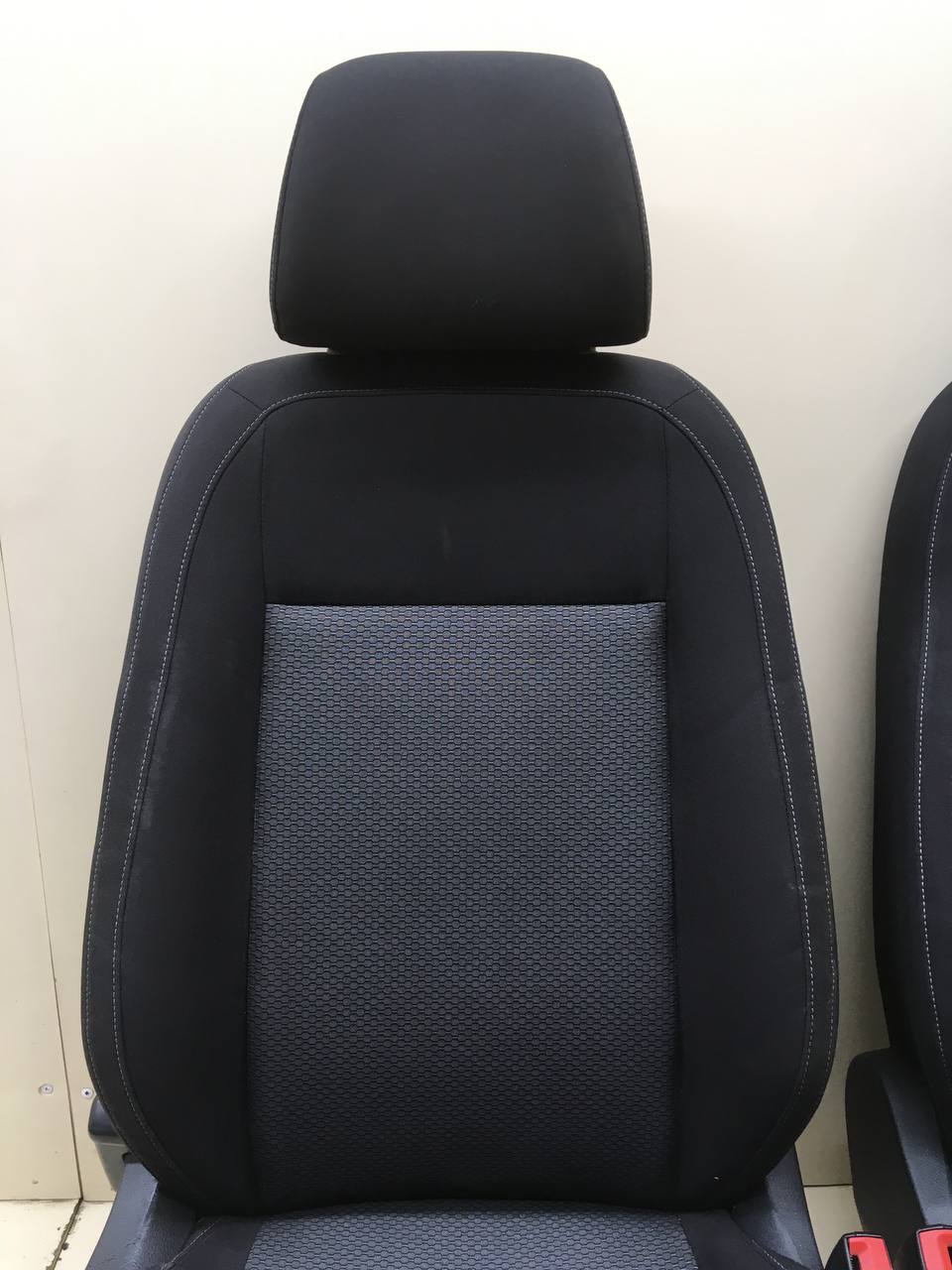 Сиденье (комплект) Volkswagen Polo (MK5) 2011-2020 Сиденье (комплект) Volkswagen Polo (MK5) 2011-2020
