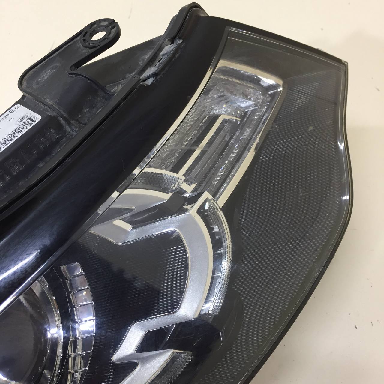 Фара правая Land Rover Discovery Sport 2014>