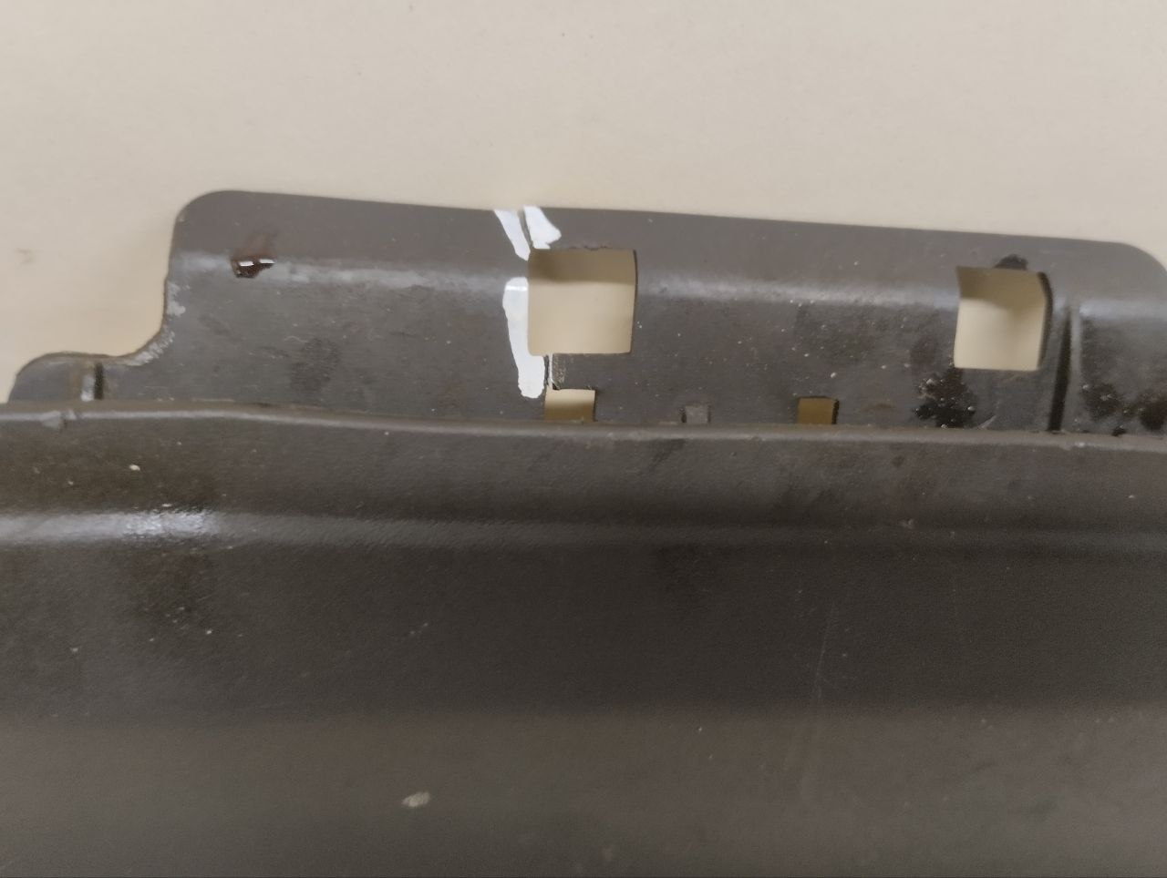 Кожух замка капота Hyundai Solaris (RB) 2010-2017