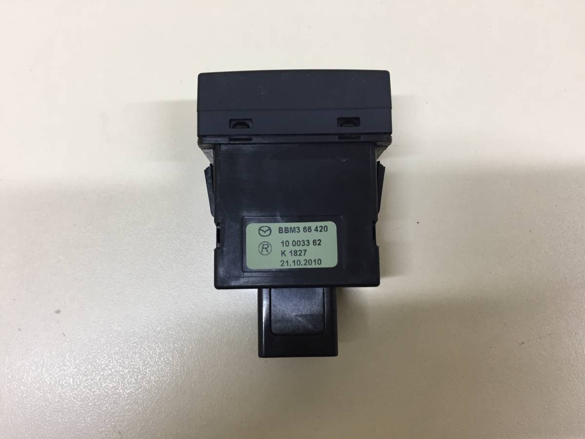 Кнопка обогрева сидений Mazda Mazda 3 (BL) 2009-2013