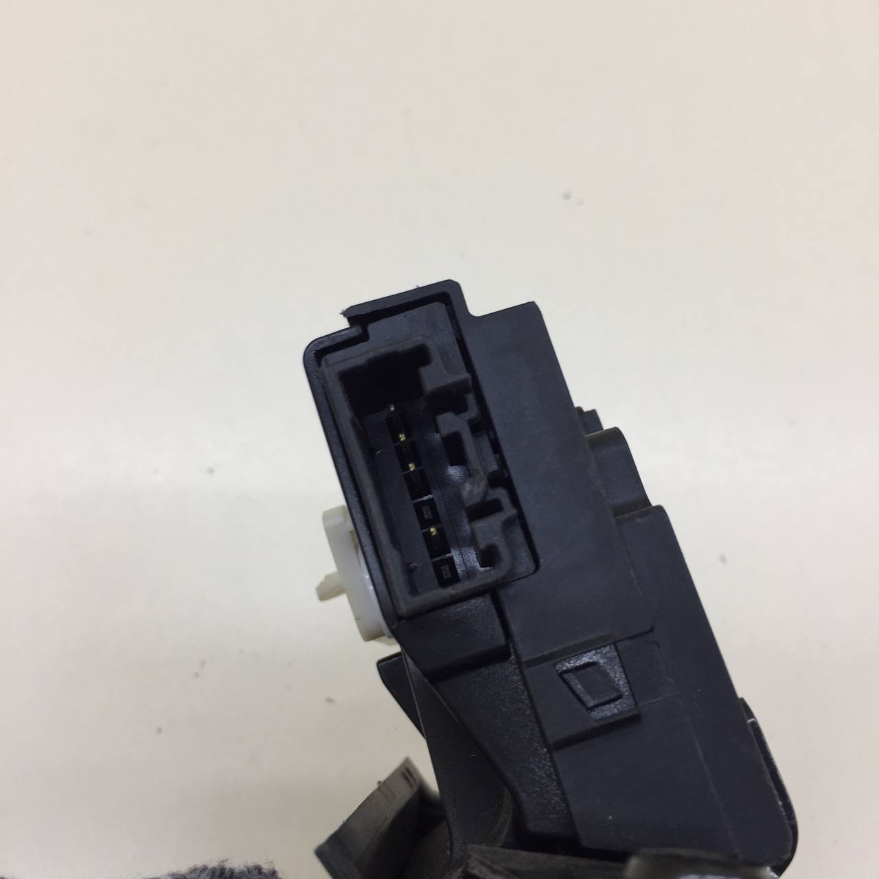 Замок багажника EXEED VX 2020>