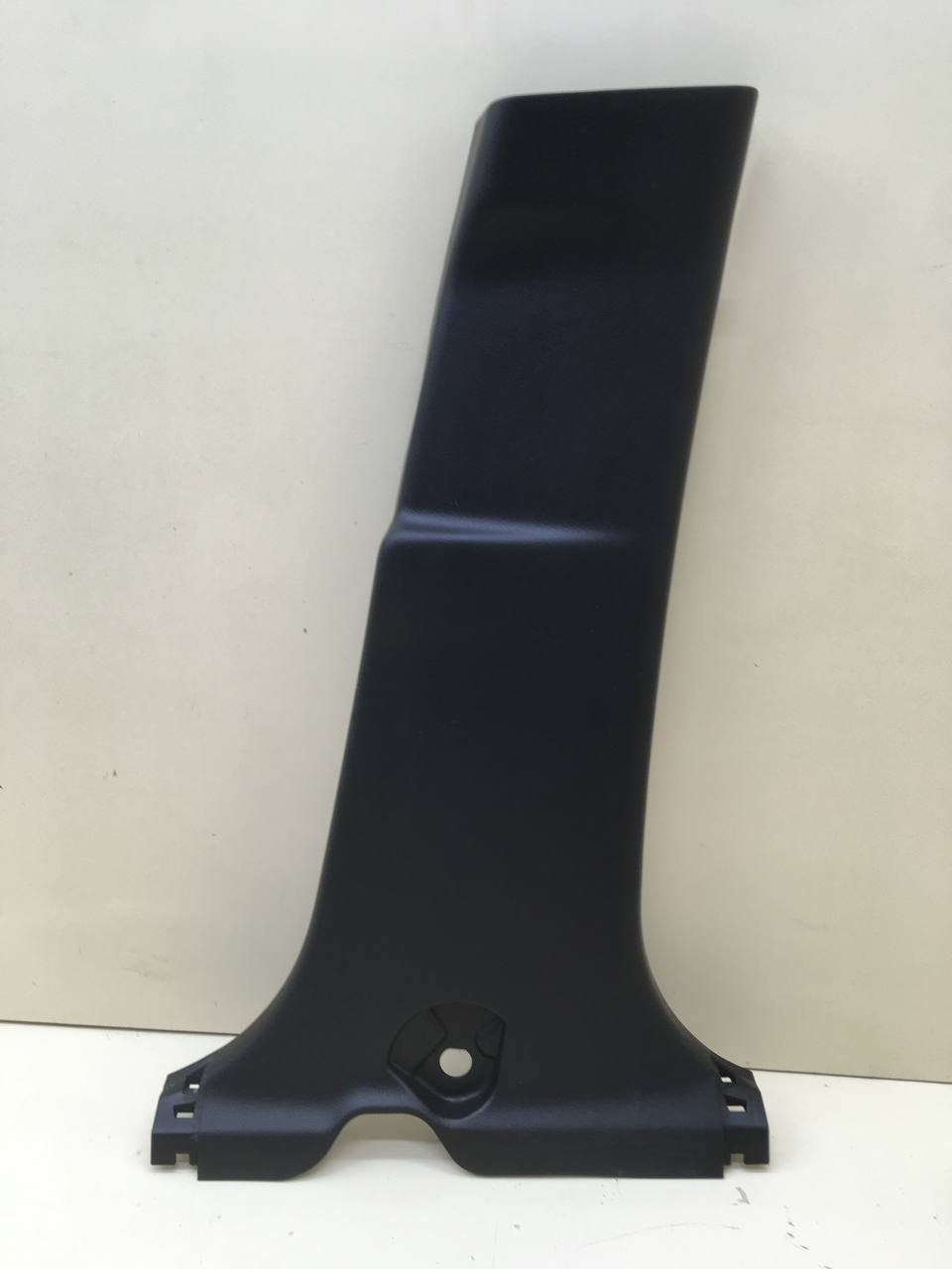 Обшивка стойки Lexus NX 200 (Z10) 2014-2021 Обшивка стойки Lexus NX 200 (Z10) 2014-2021