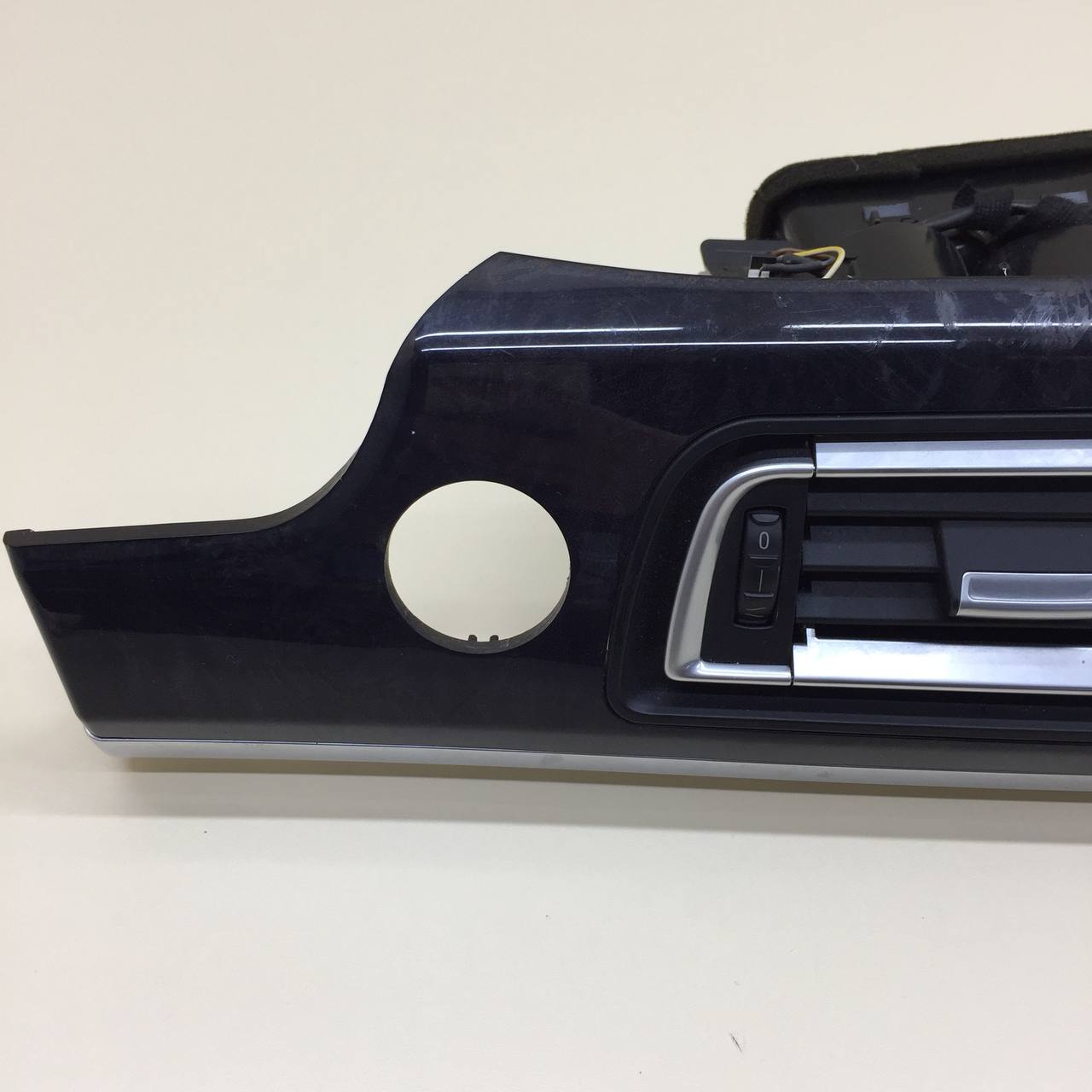 Дефлектор воздушный BMW 7-Series F01,F02  2008-2015