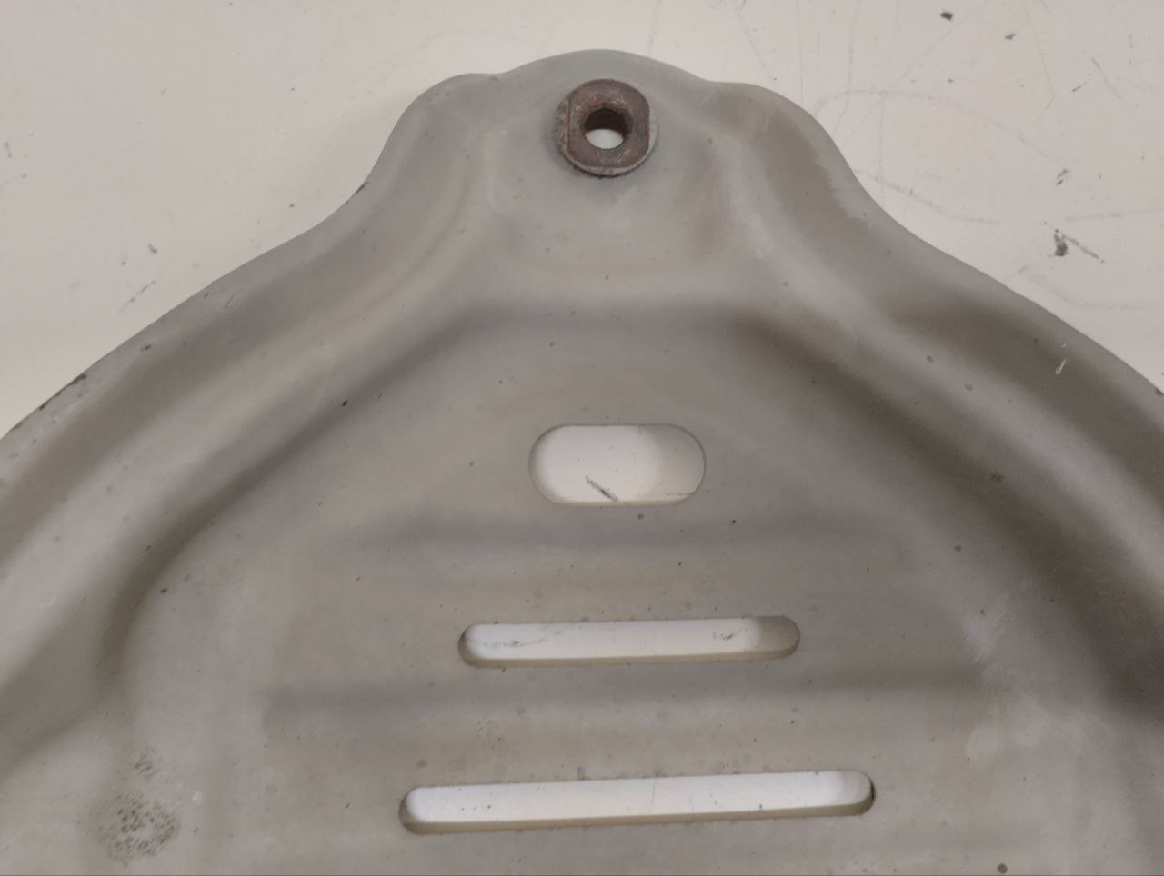 Экран тепловой Toyota Rav 4 (A30) 2006-2013 Экран тепловой Toyota Rav 4 (A30) 2006-2013