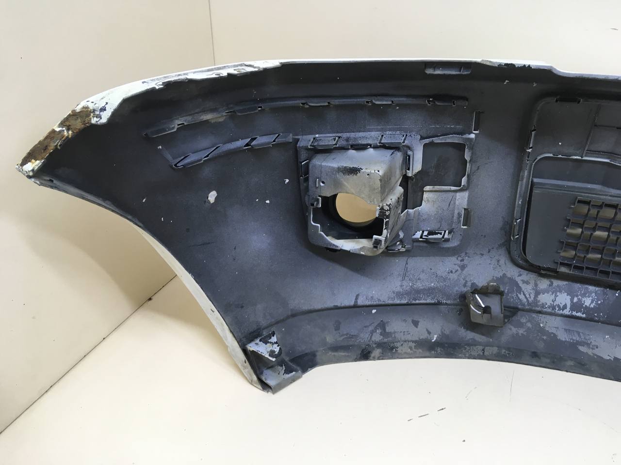 Бампер передний Ford Fusion (JU) 2002-2012
