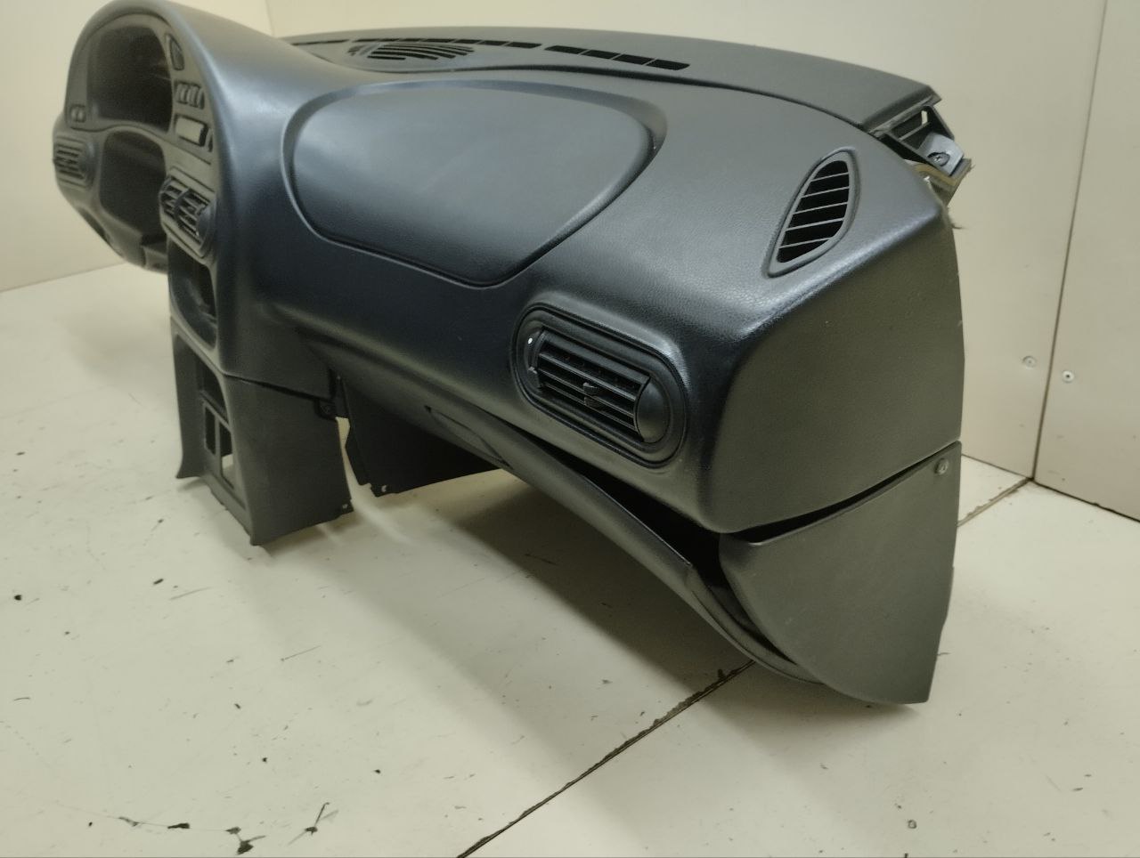Торпедо Chevrolet Niva 2009-2020