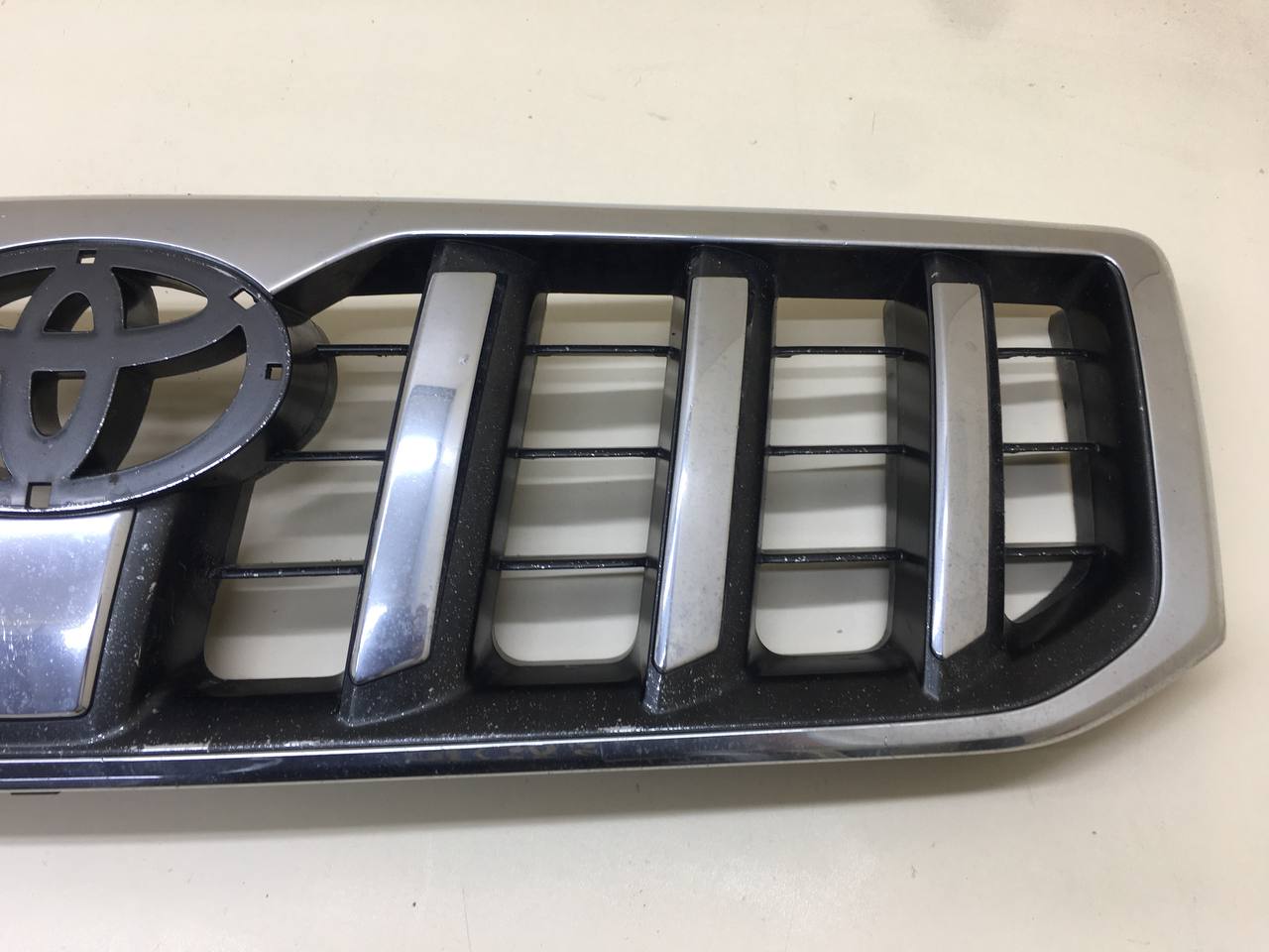 Решетка радиатора Toyota Land Cruiser Prado (J120) 2002-2009