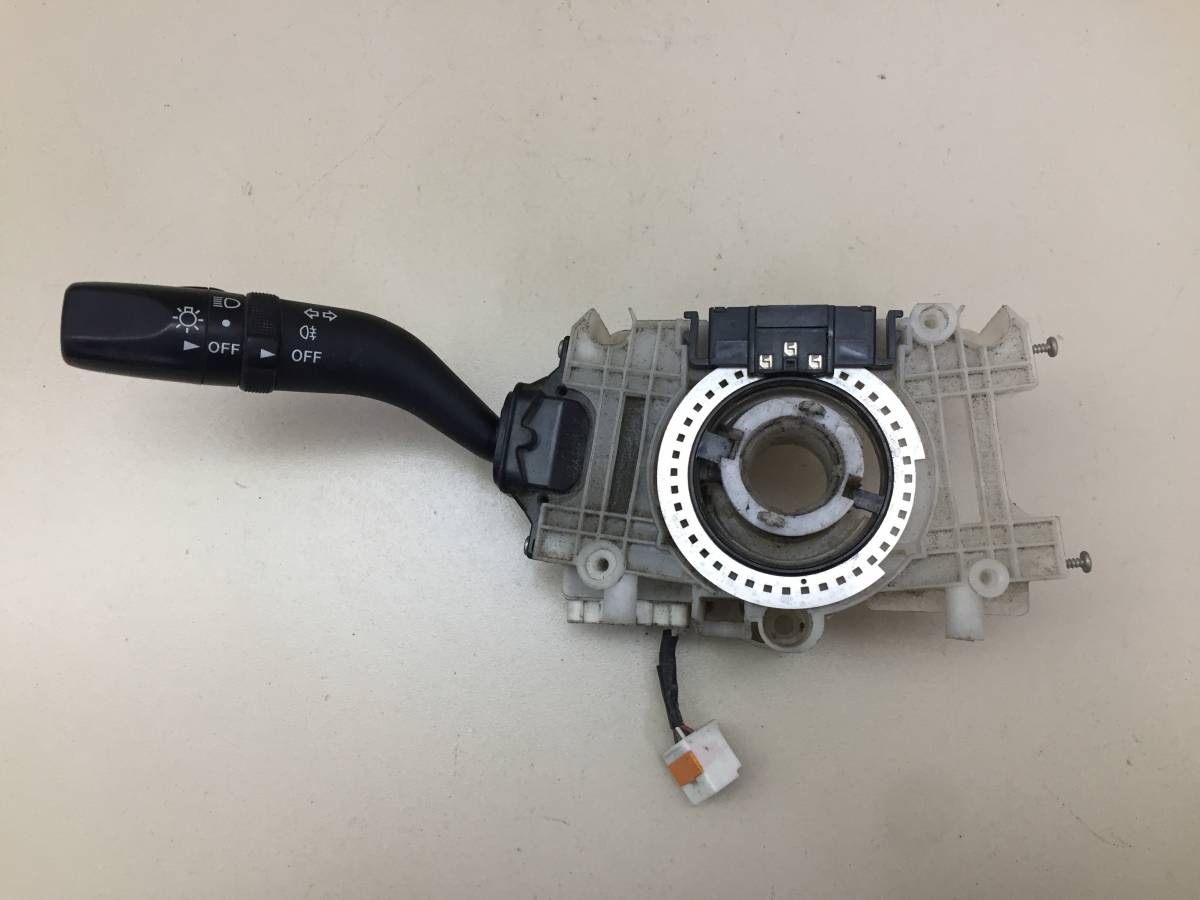 Переключатель поворотов подрулевой Mazda Mazda 6 (GG) 2002-2007